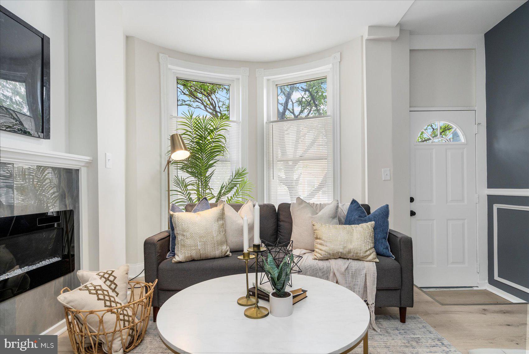 WASHINGTON VILLAGE - Residential