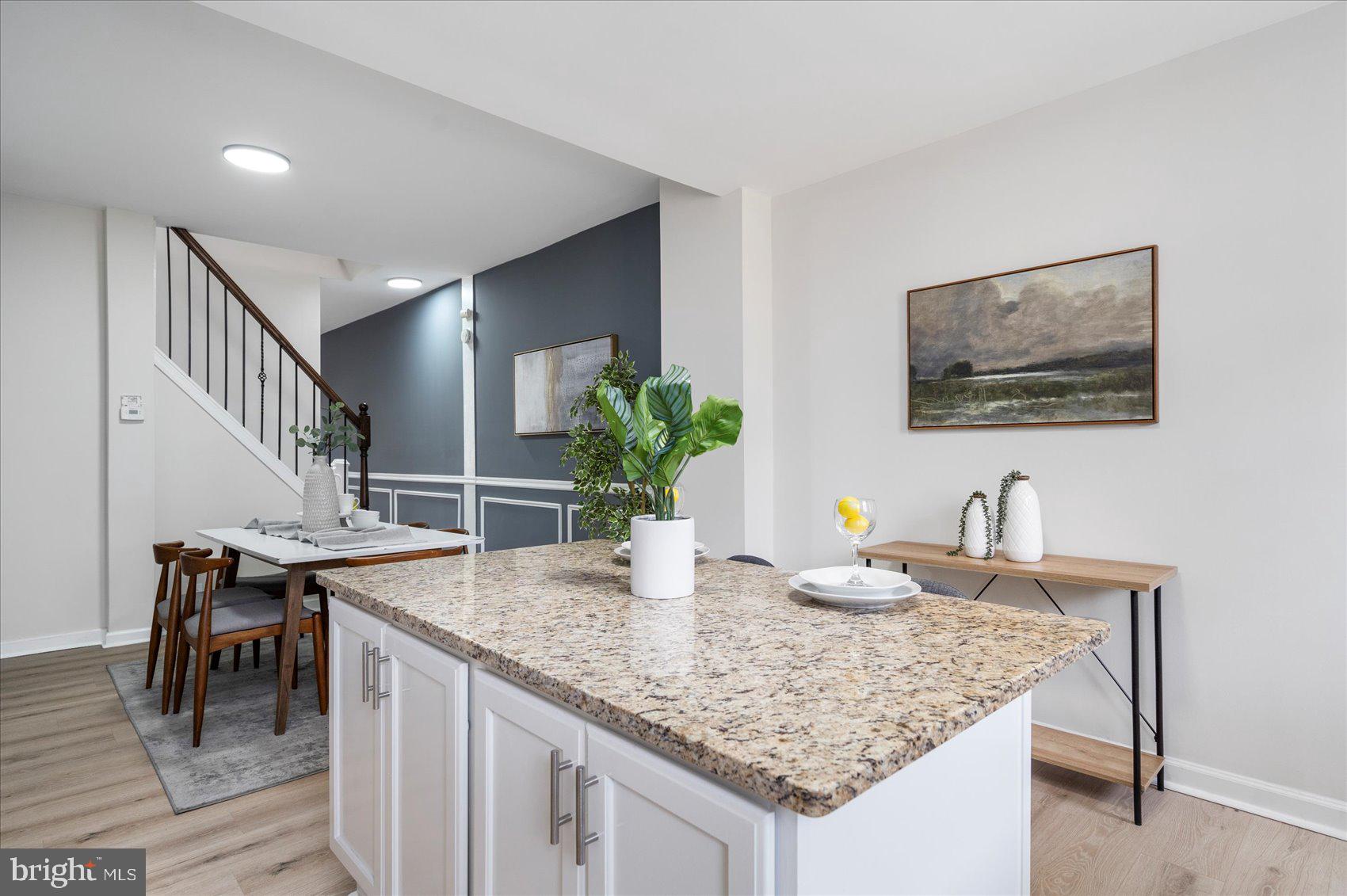 WASHINGTON VILLAGE - Residential