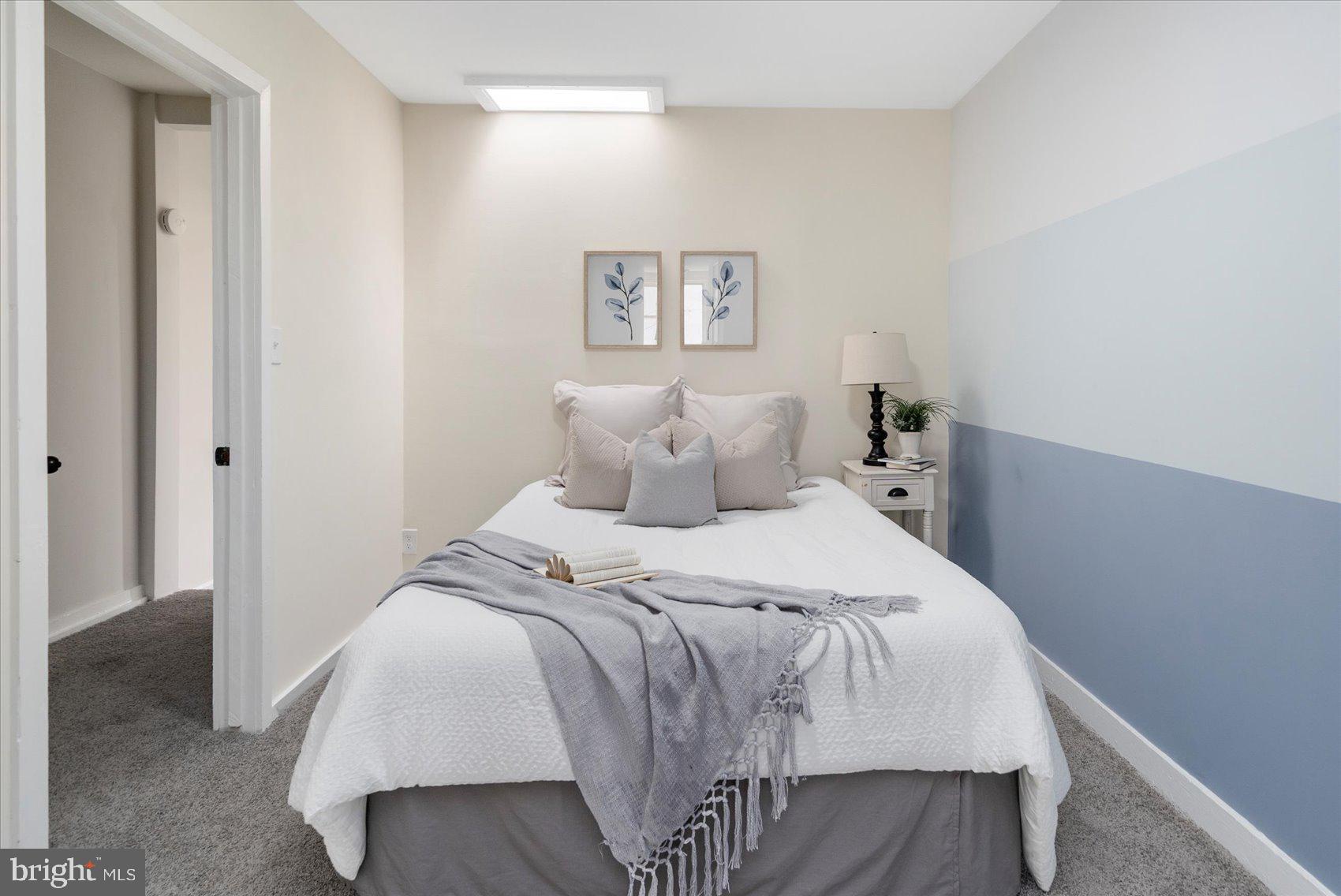 WASHINGTON VILLAGE - Residential