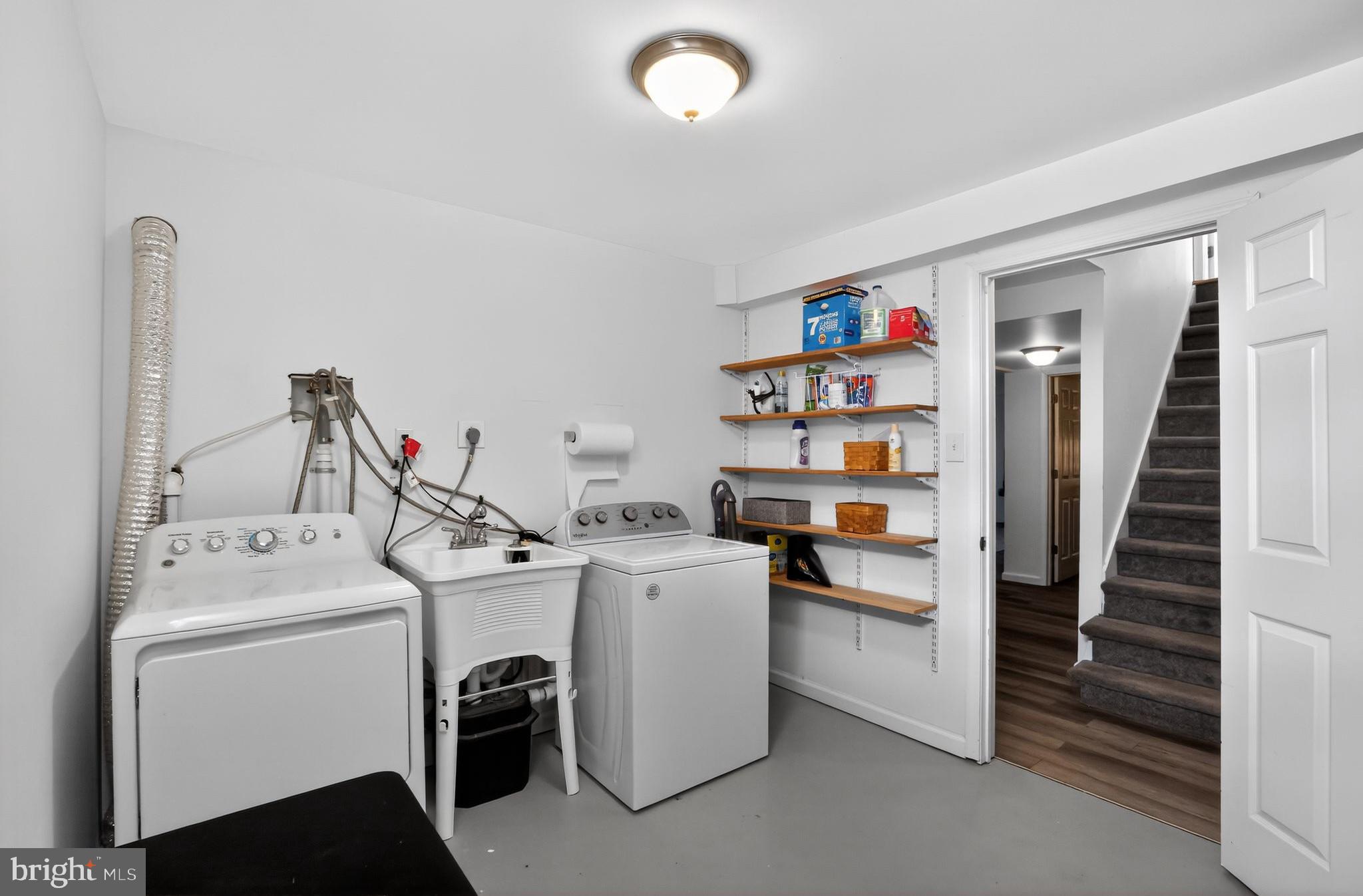 WESTVIEW ACRES - Residential