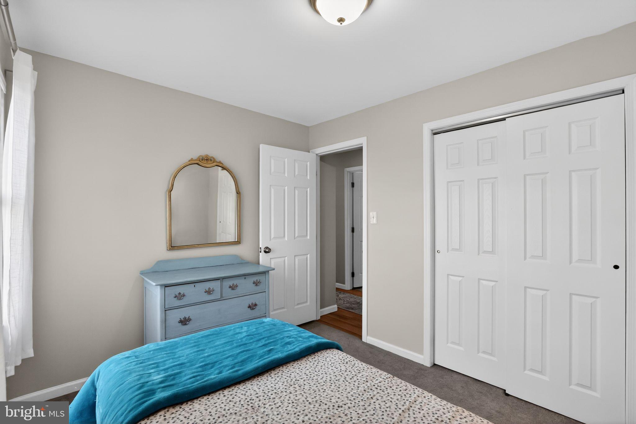 WESTVIEW ACRES - Residential