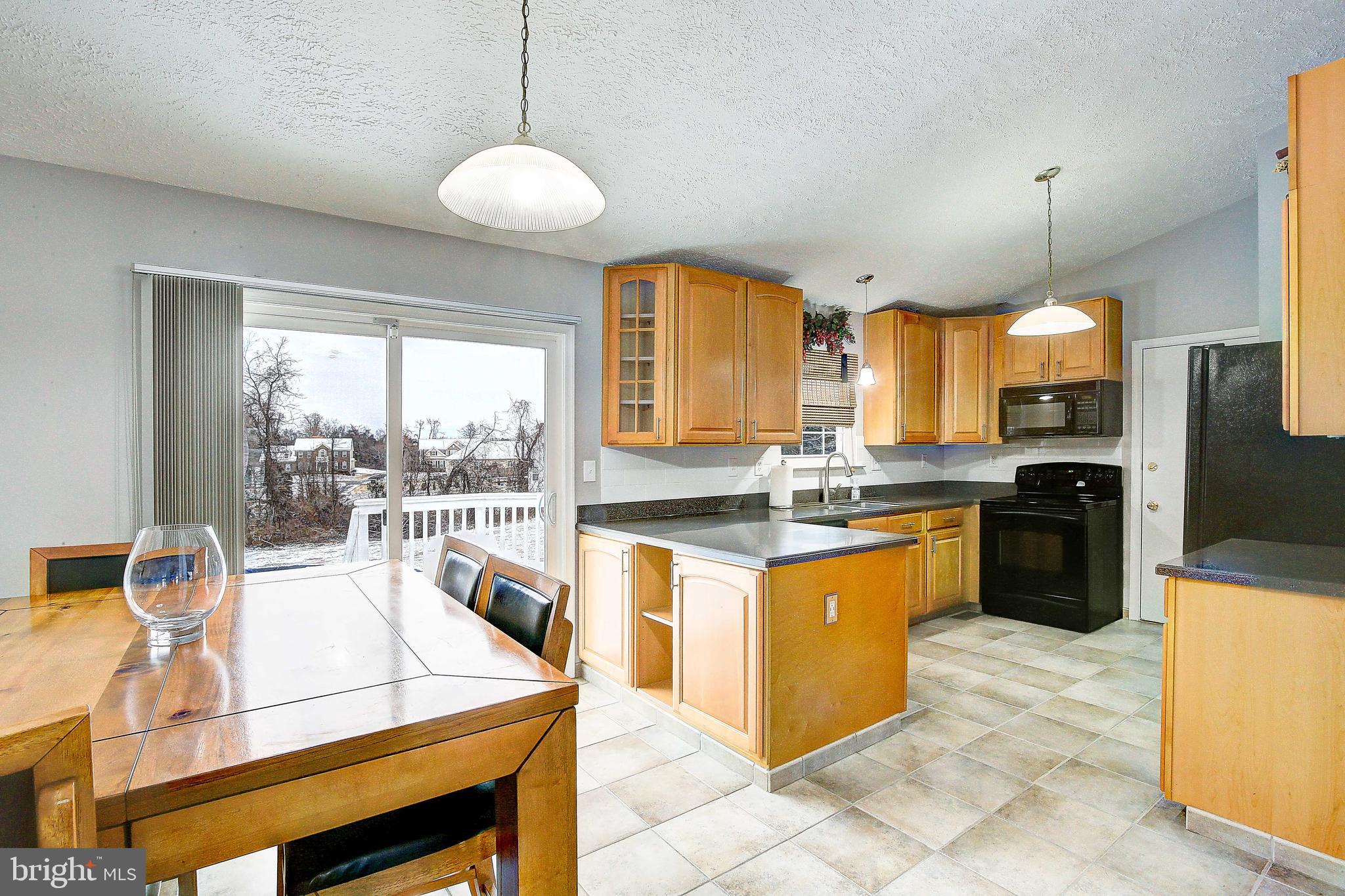 ARBOR GREENE - Residential