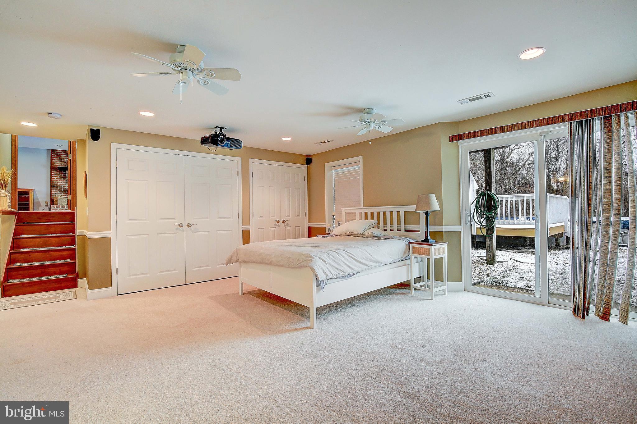 ARBOR GREENE - Residential