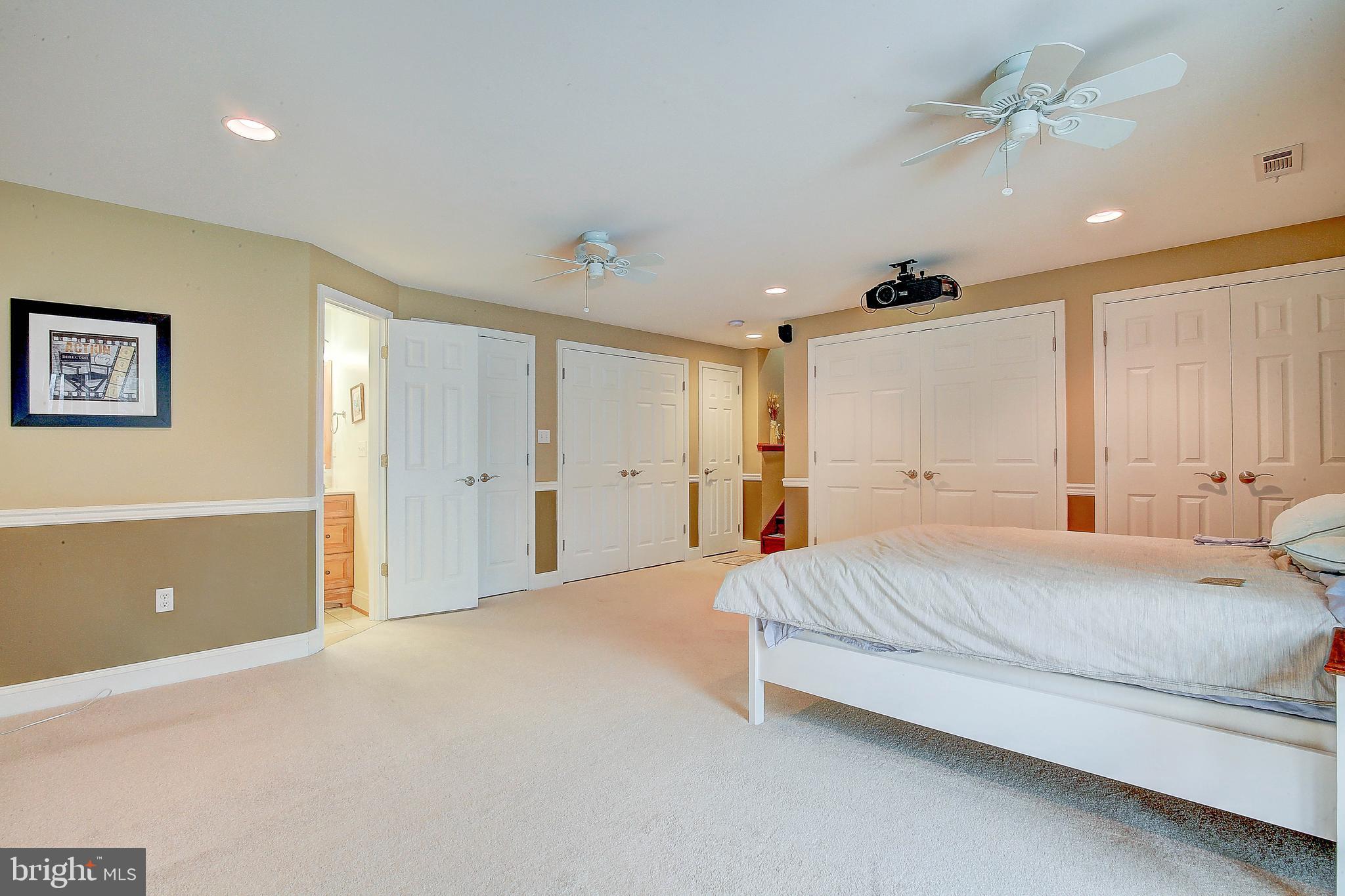 ARBOR GREENE - Residential