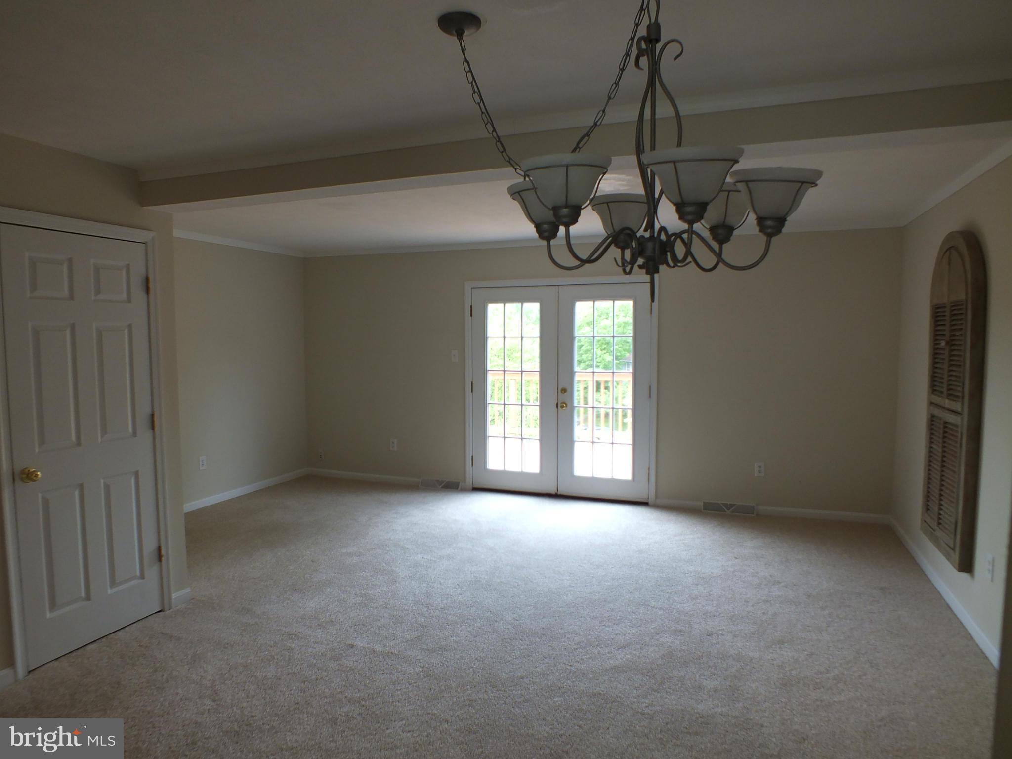 FURNACE HILLS - Residential Lease