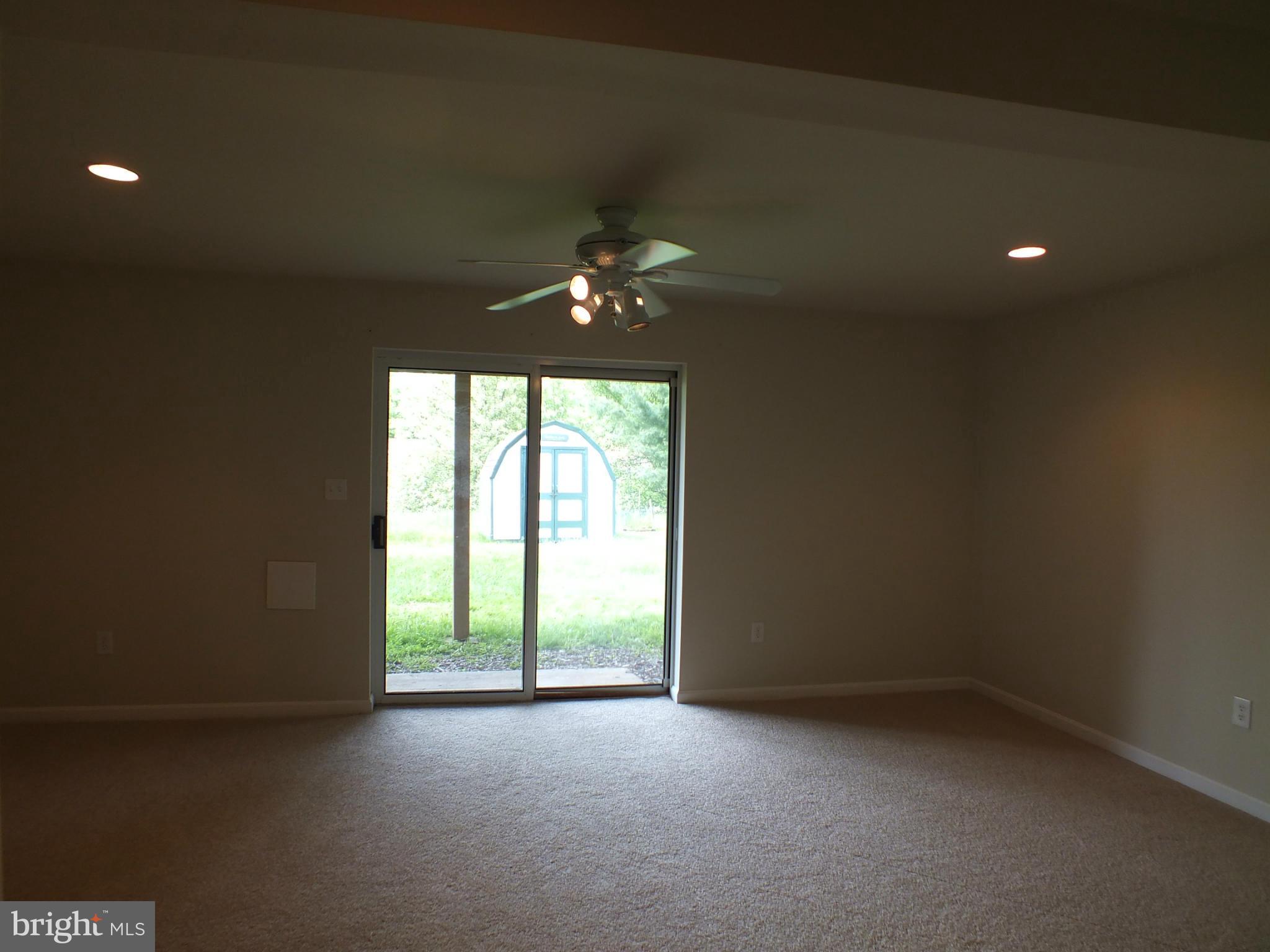 FURNACE HILLS - Residential Lease