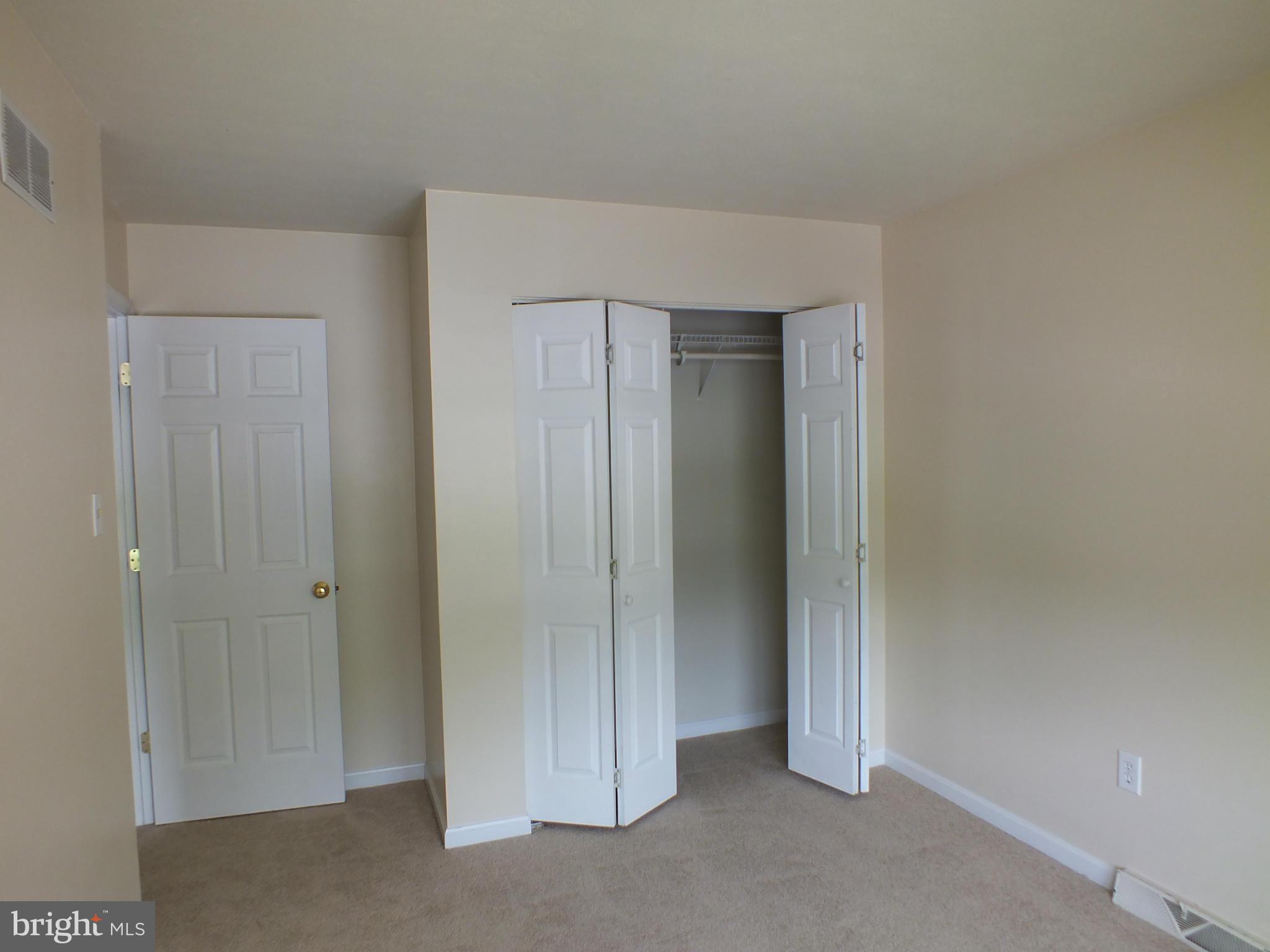 FURNACE HILLS - Residential Lease