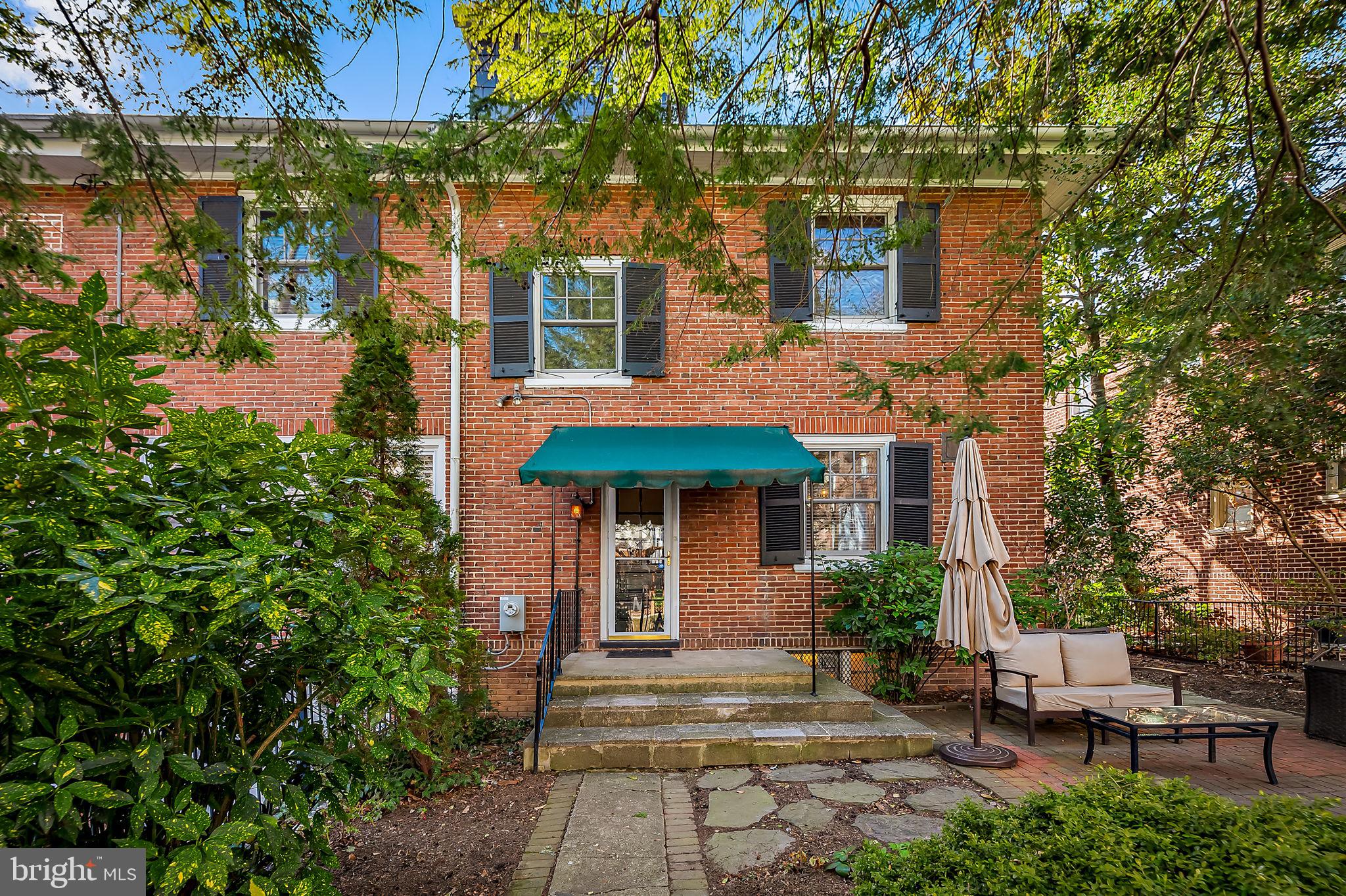 TUSCANY-CANTERBURY - Residential