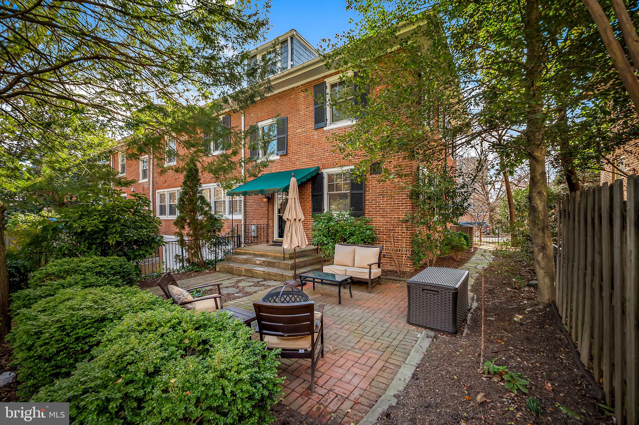 TUSCANY-CANTERBURY - Residential