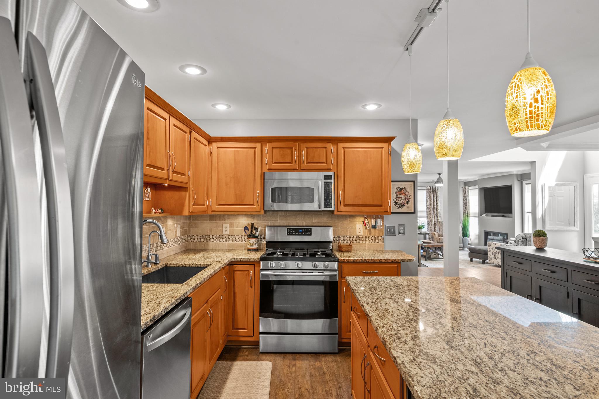 1408 HILLPOINT