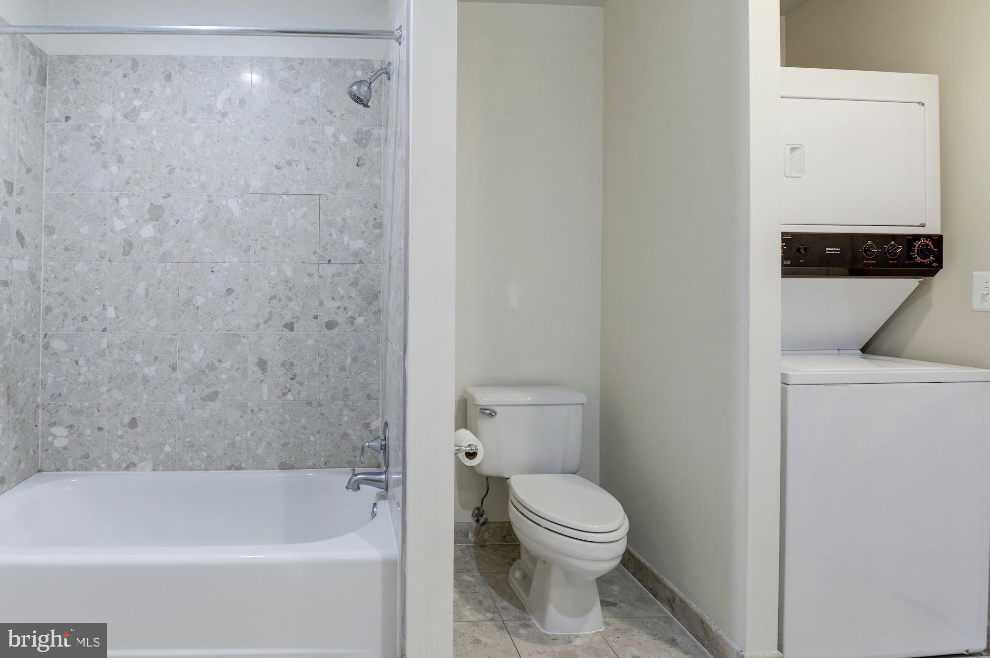 BALLSTON PARK - Residential