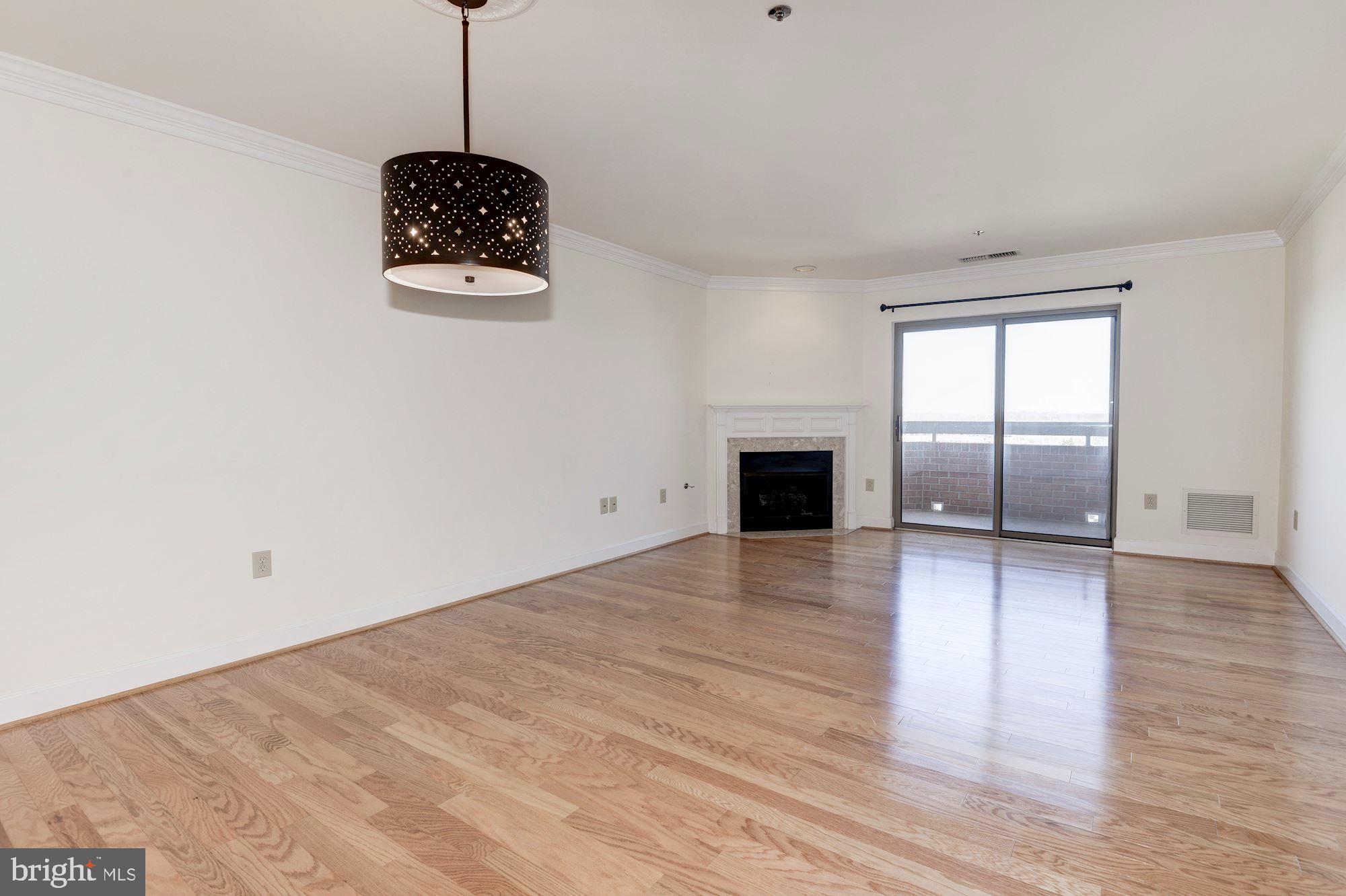 BALLSTON PARK - Residential