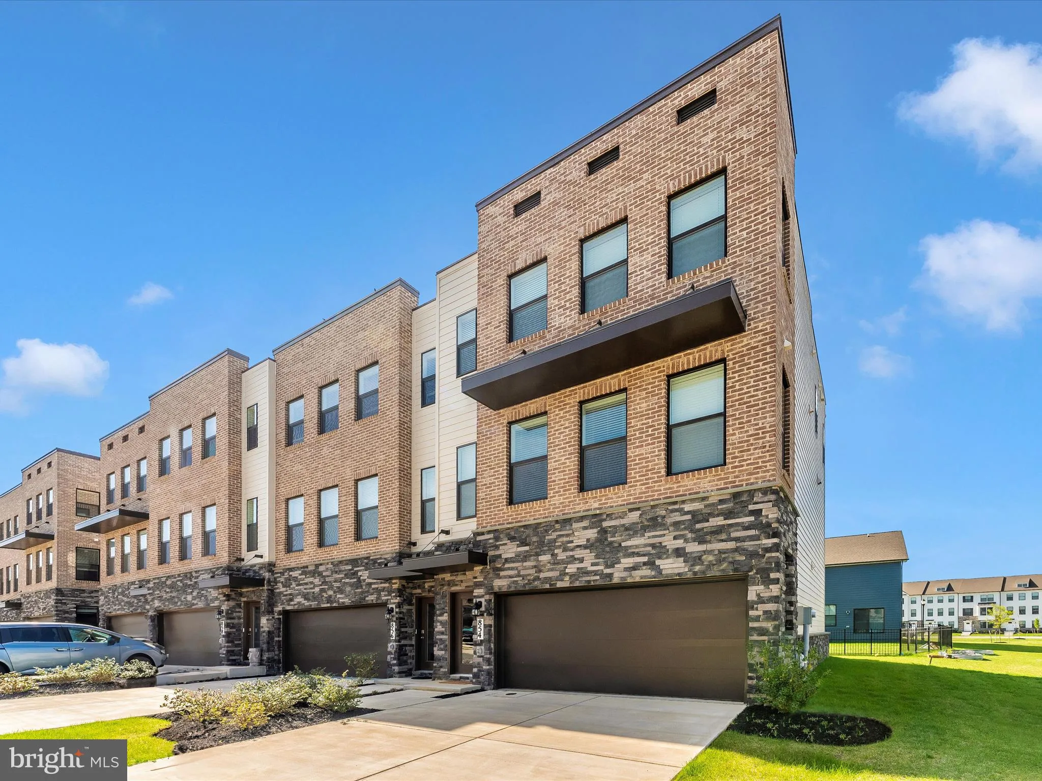 Frederick, Maryland 21701, United States, 4 Bedrooms Bedrooms, ,4 BathroomsBathrooms,Residential,Contingent,110749