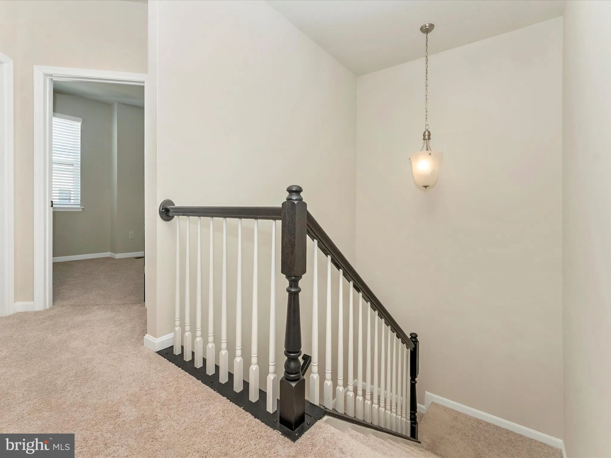 Frederick, Maryland 21701, United States, 4 Bedrooms Bedrooms, ,4 BathroomsBathrooms,Residential,Contingent,110749