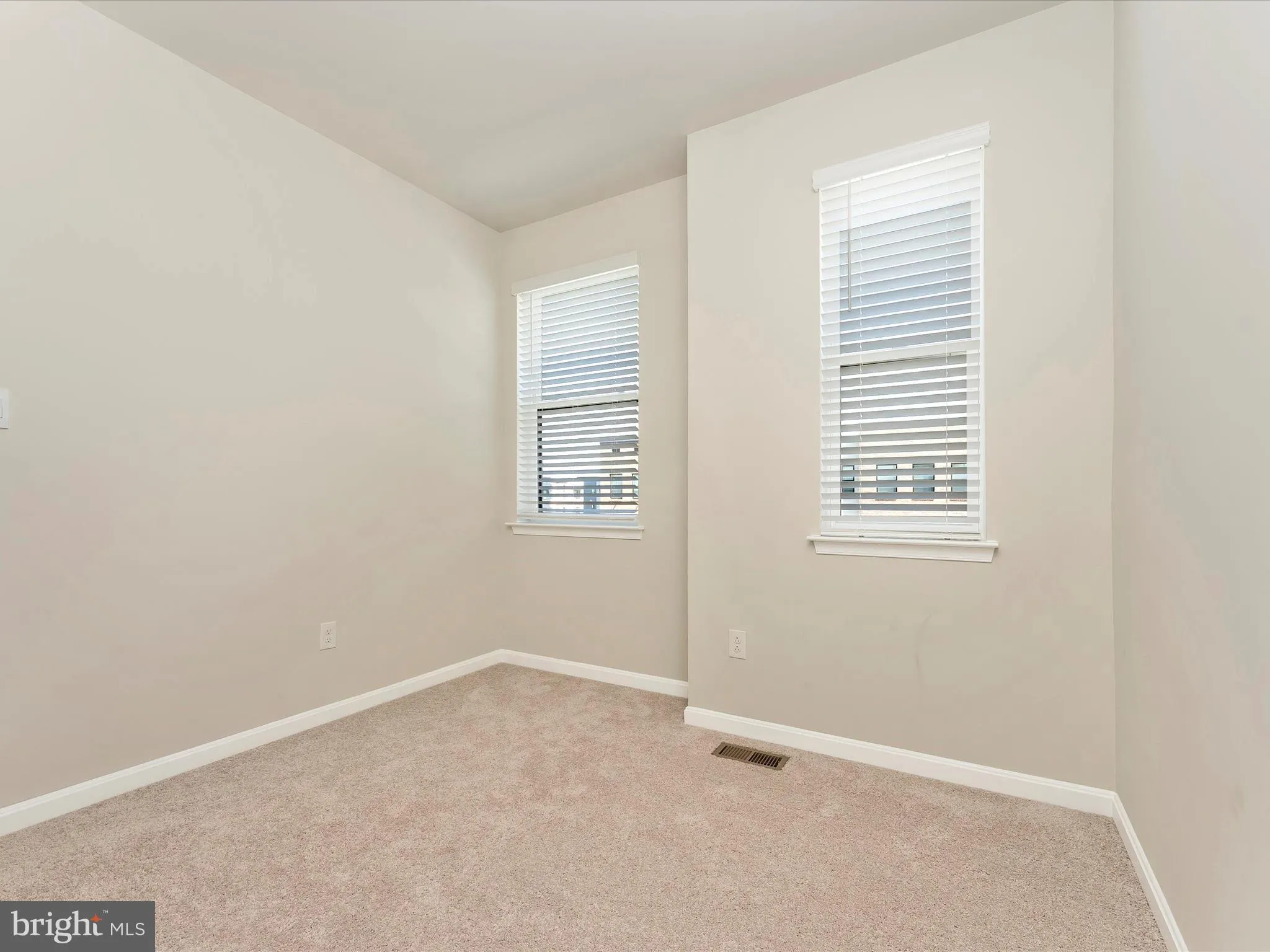 Frederick, Maryland 21701, United States, 4 Bedrooms Bedrooms, ,4 BathroomsBathrooms,Residential,Contingent,110749