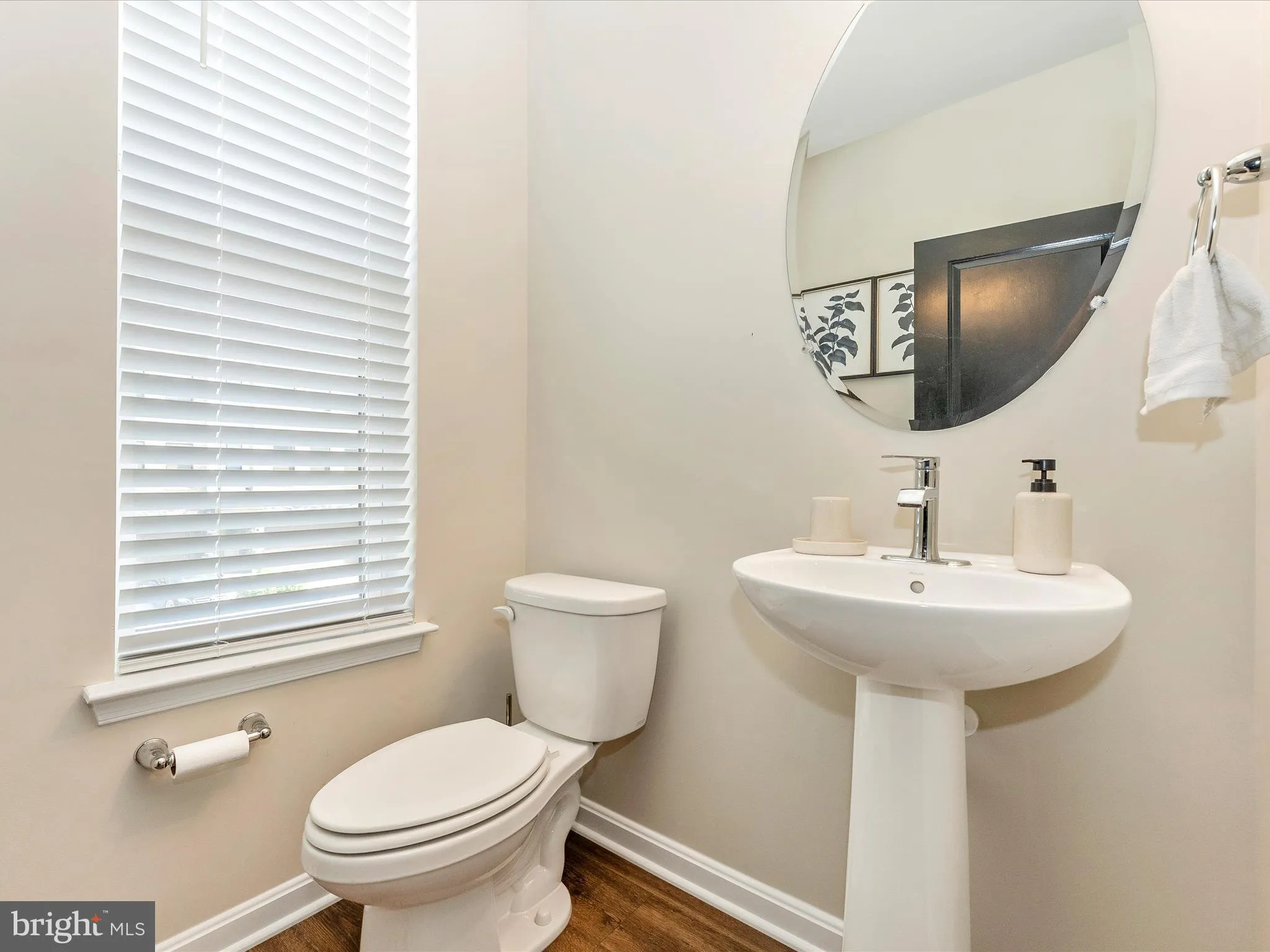 Frederick, Maryland 21701, United States, 4 Bedrooms Bedrooms, ,4 BathroomsBathrooms,Residential,Contingent,110749