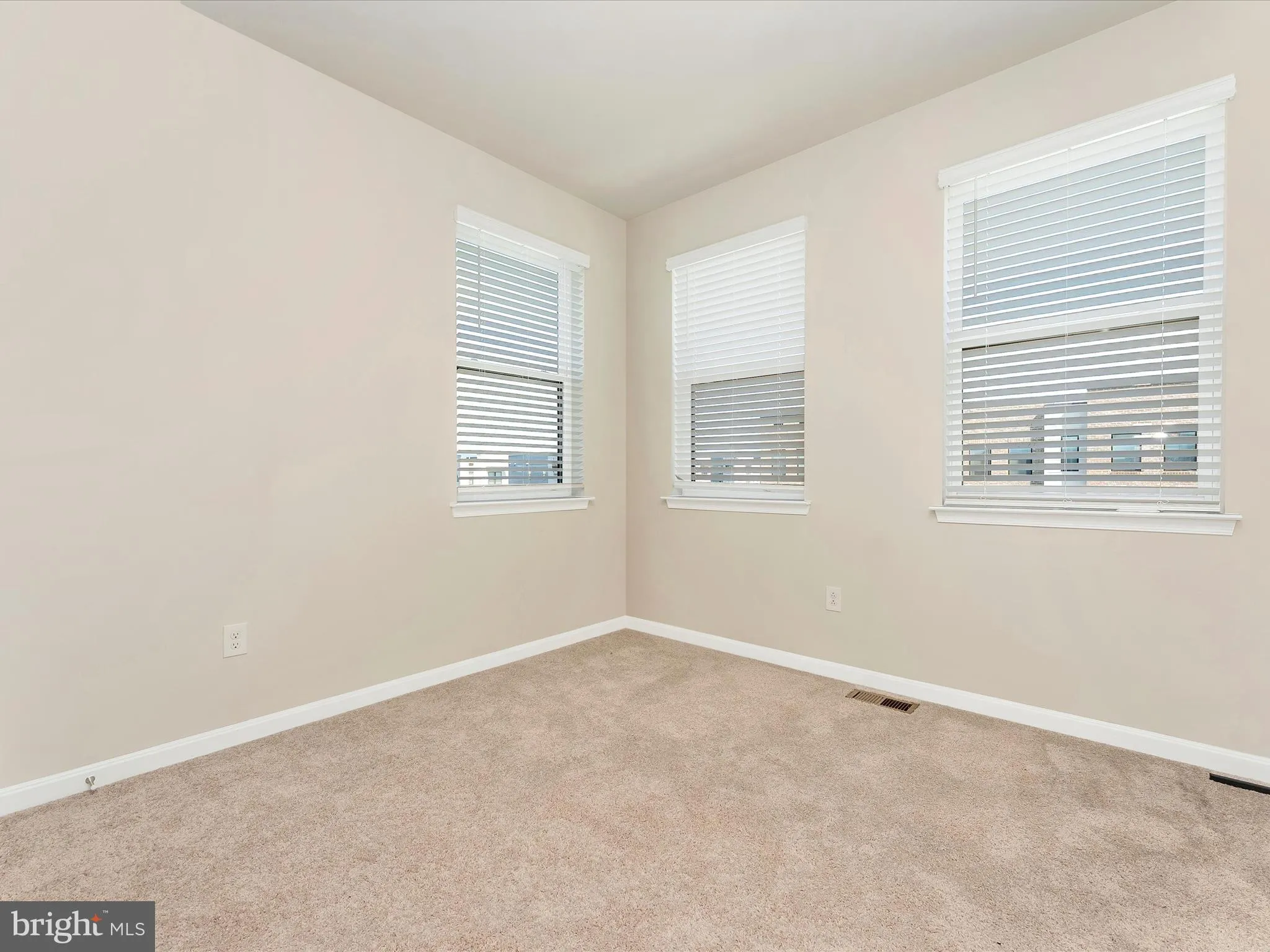 Frederick, Maryland 21701, United States, 4 Bedrooms Bedrooms, ,4 BathroomsBathrooms,Residential,Contingent,110749