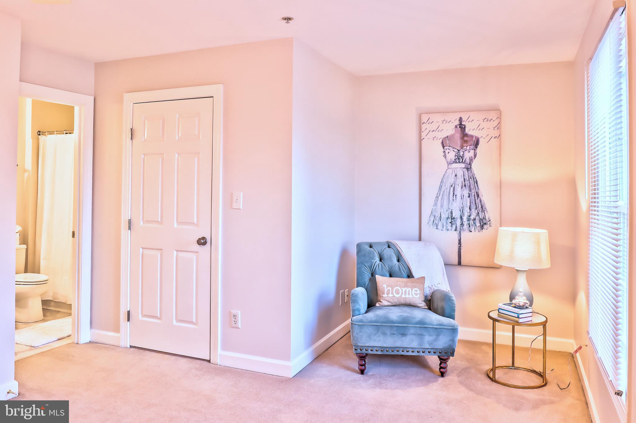 RUSSETT - Residential