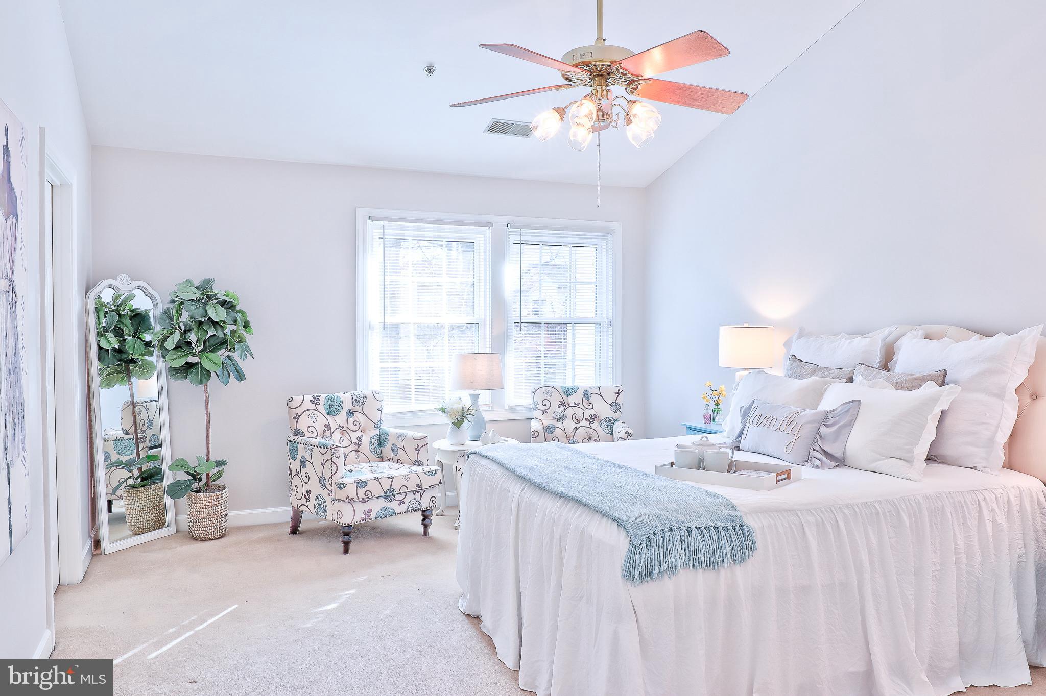 RUSSETT - Residential