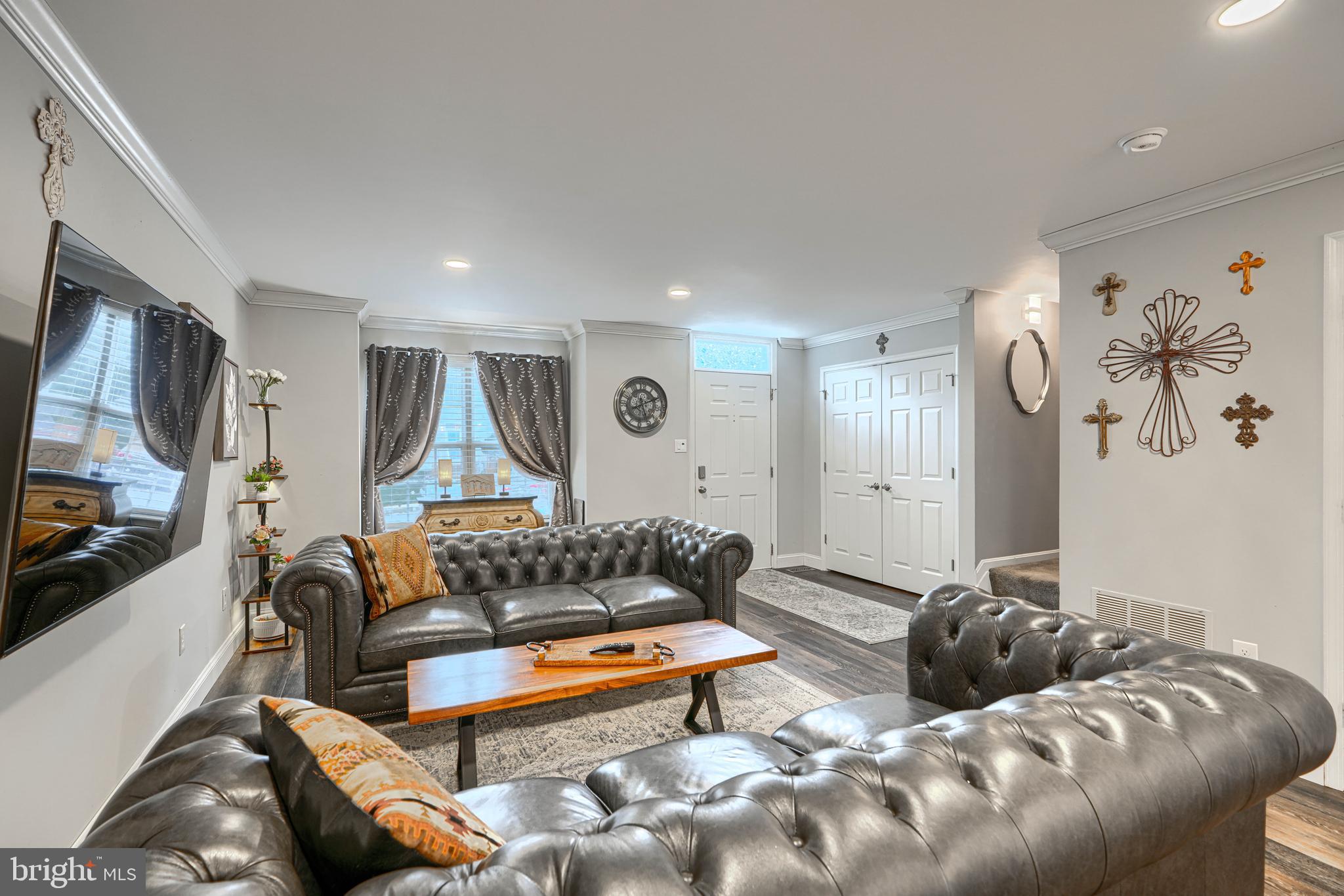 CRISFIELD CROSSING - Residential