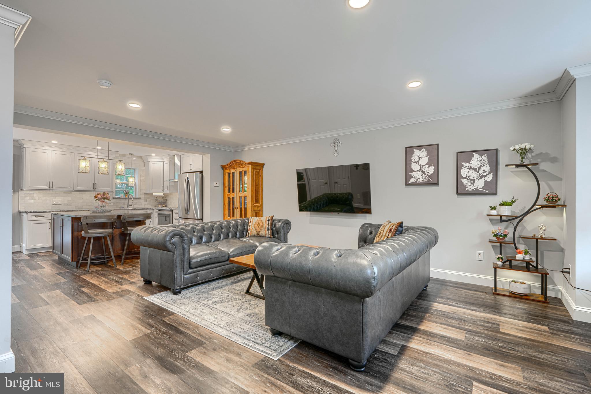 CRISFIELD CROSSING - Residential