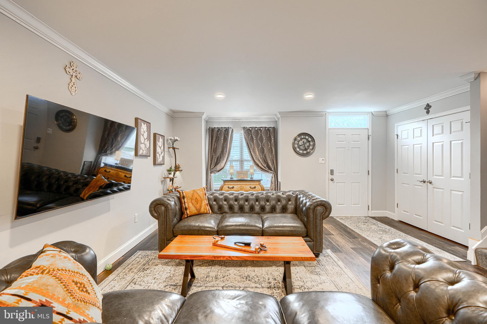 CRISFIELD CROSSING - Residential