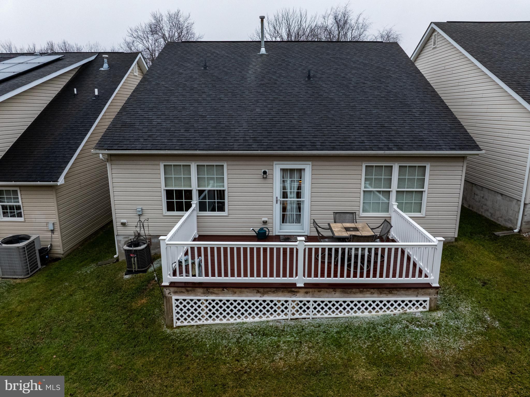 GOLDEN VIEW - Residential