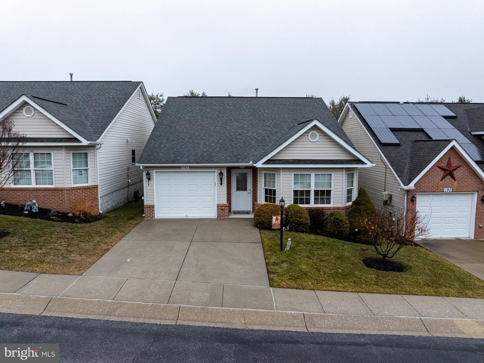 GOLDEN VIEW - Residential