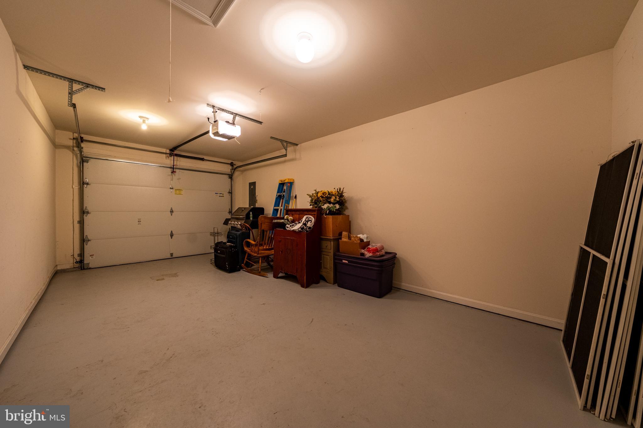 GOLDEN VIEW - Residential