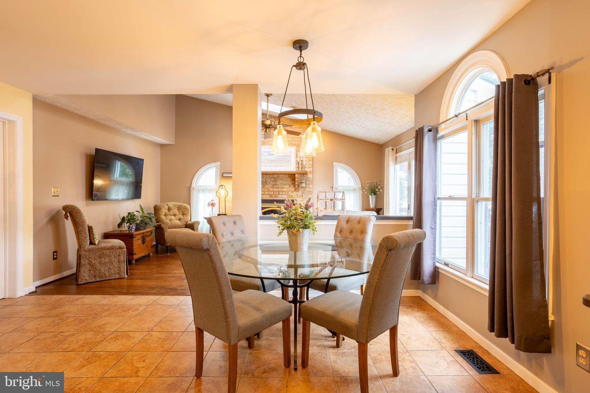 DURHAM MANOR - Residential