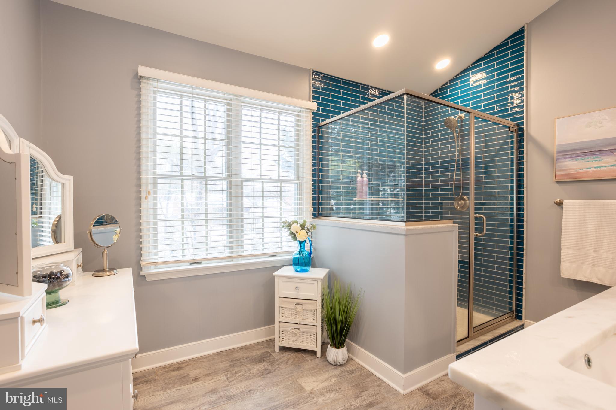 DURHAM MANOR - Residential