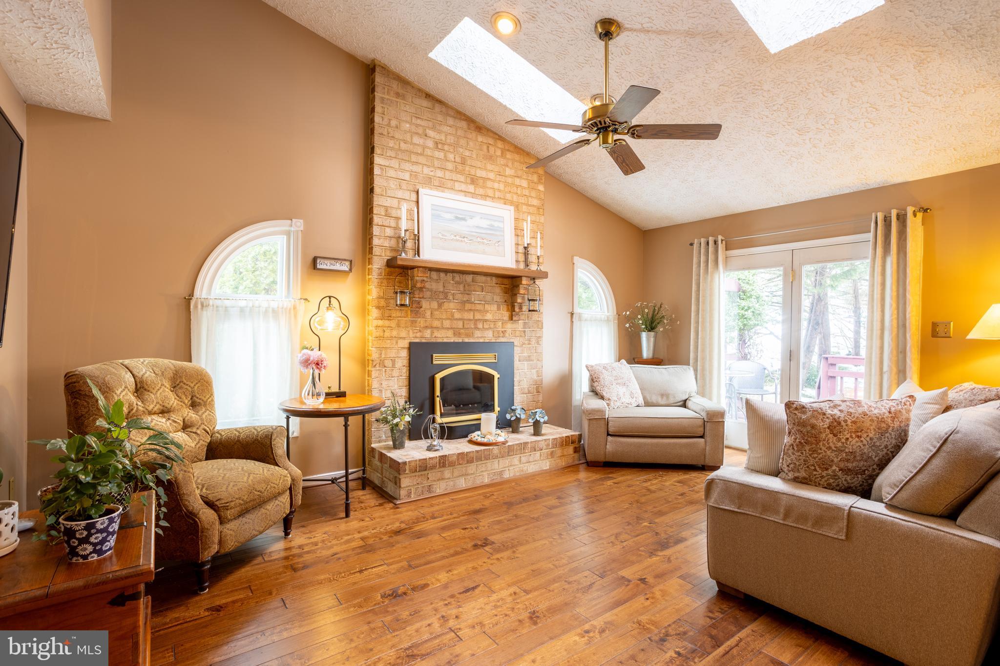 DURHAM MANOR - Residential