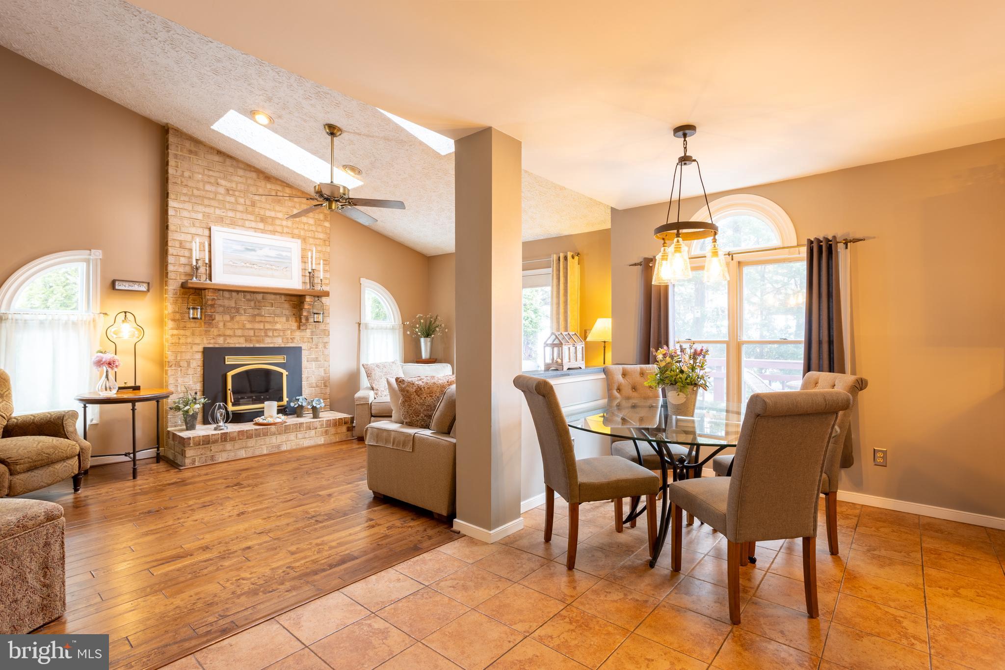 DURHAM MANOR - Residential