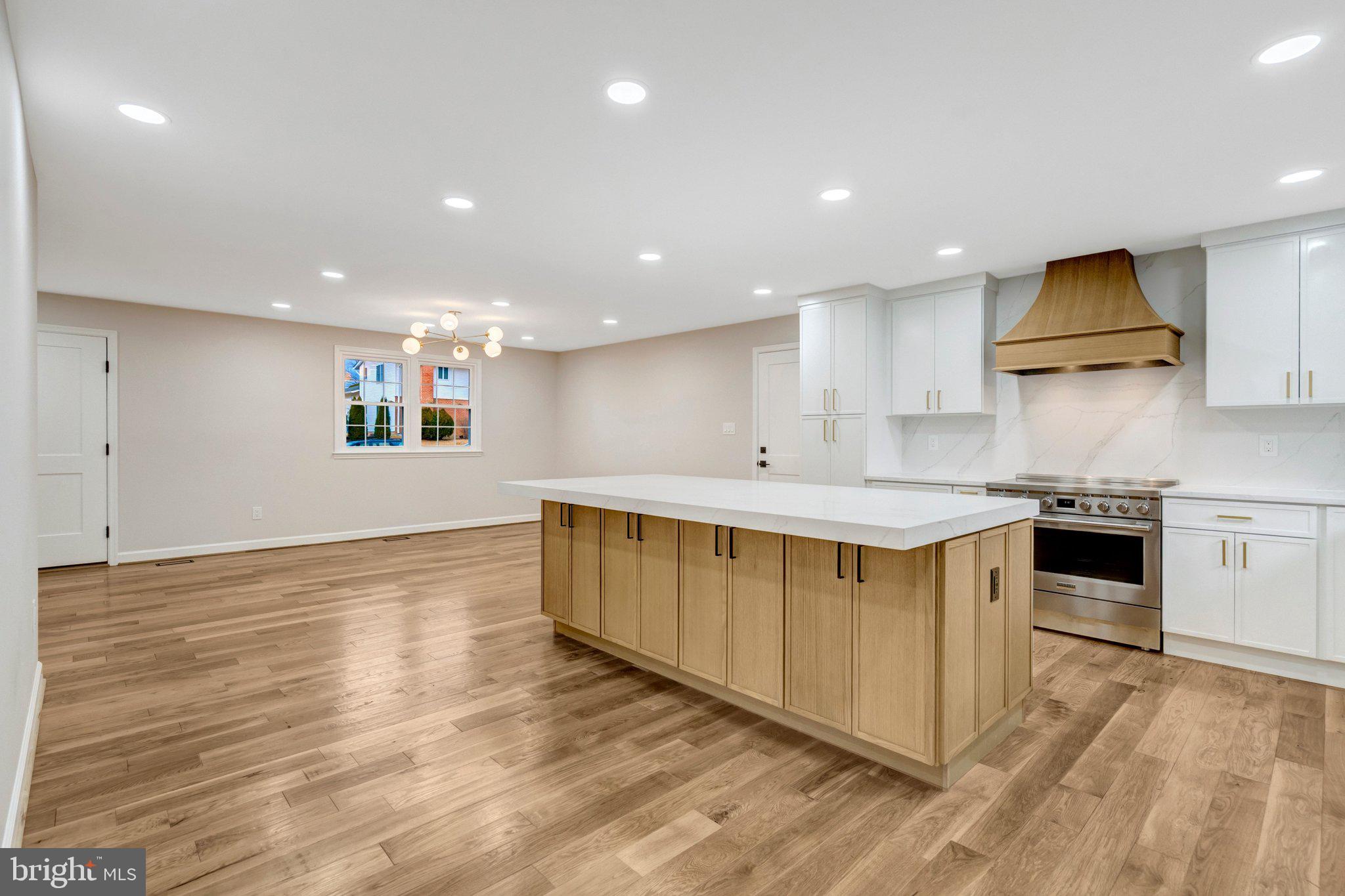 KINGS PARK WEST - Residential