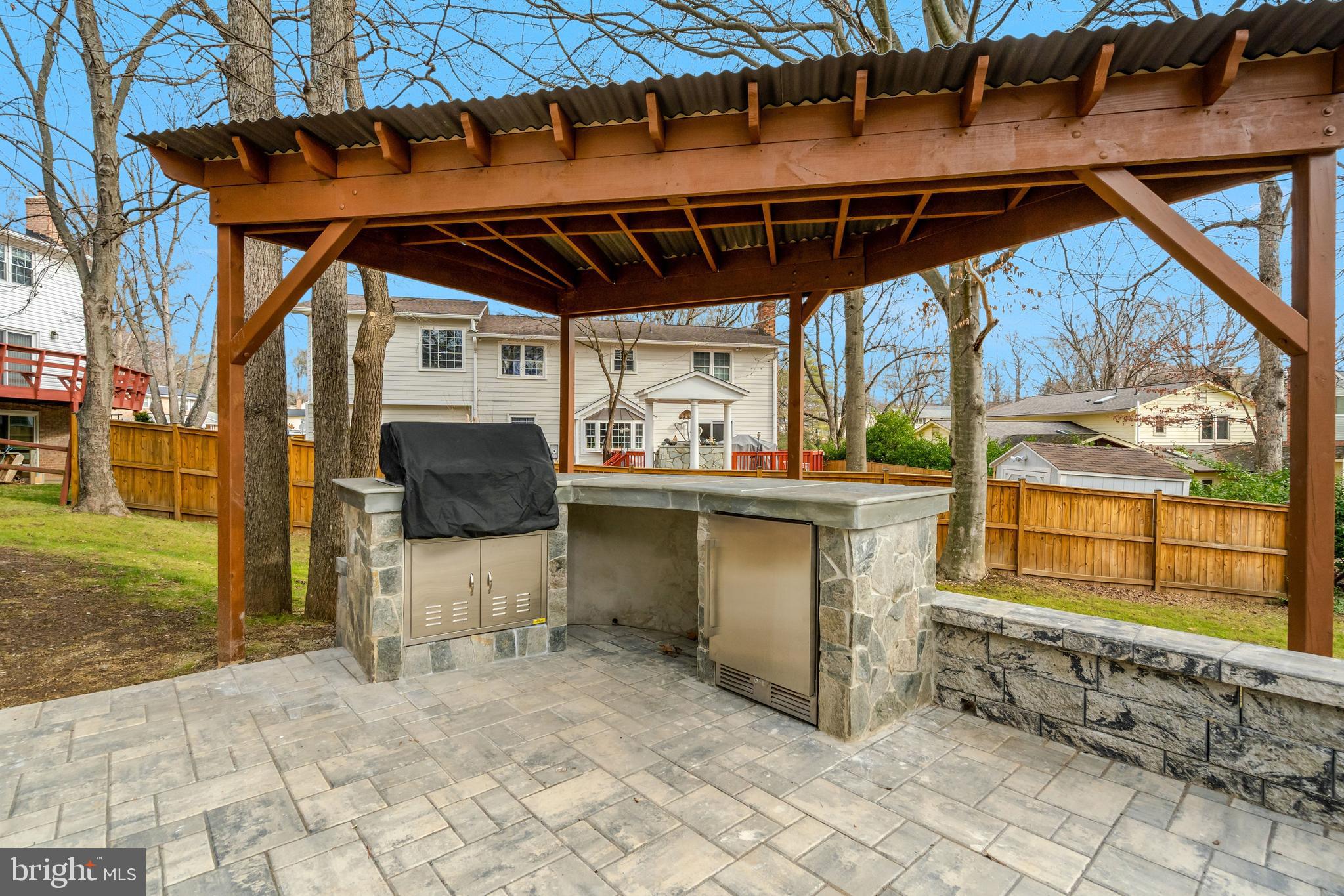 KINGS PARK WEST - Residential