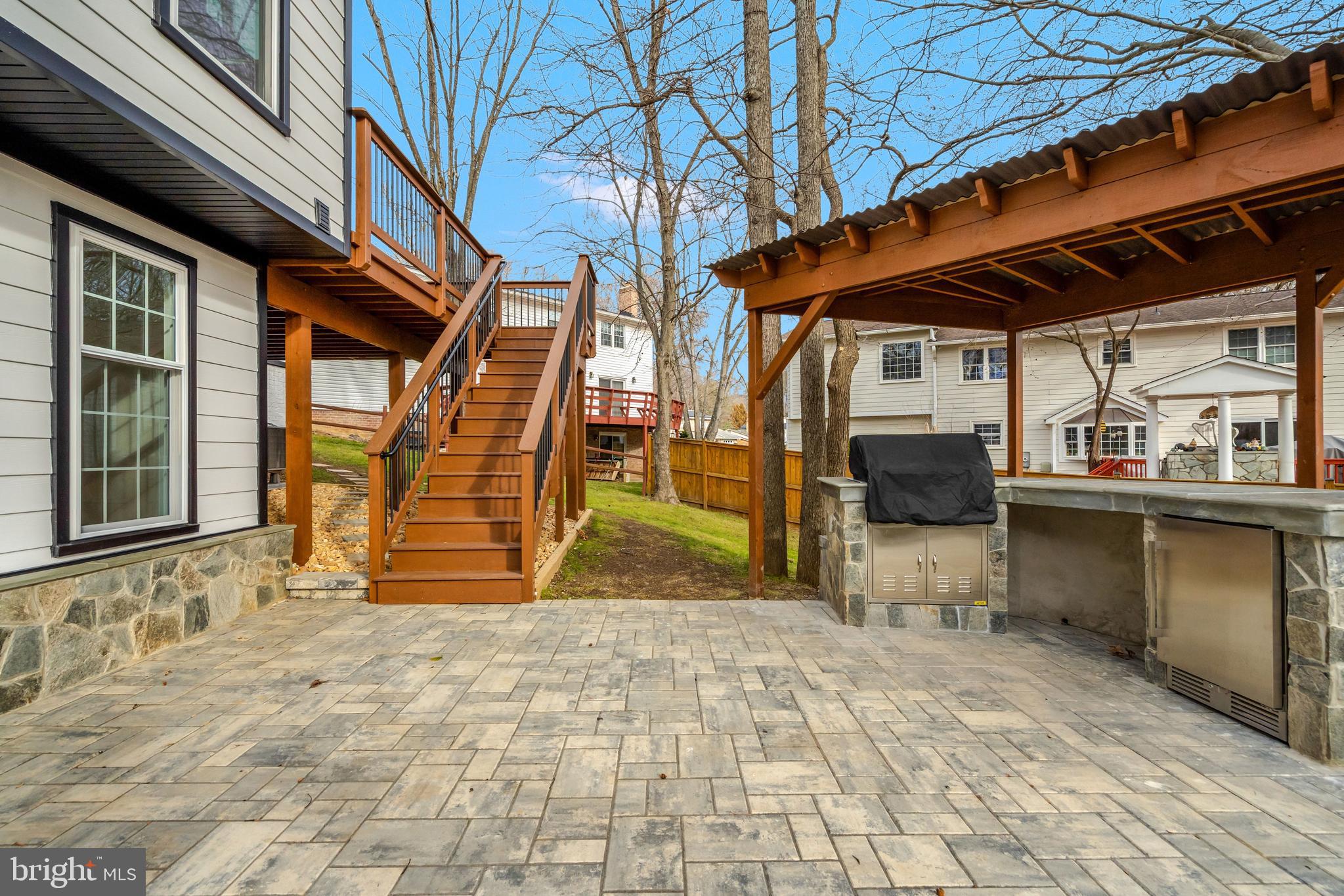 KINGS PARK WEST - Residential