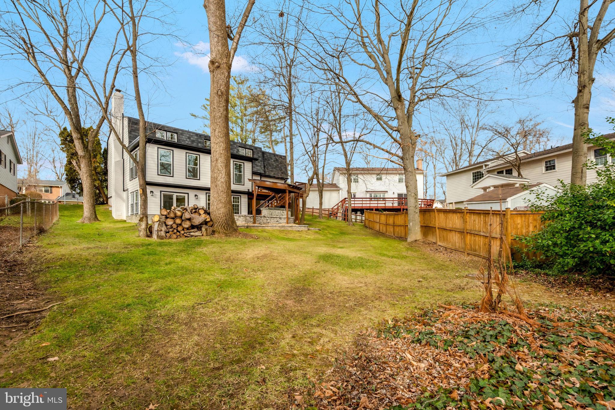 KINGS PARK WEST - Residential