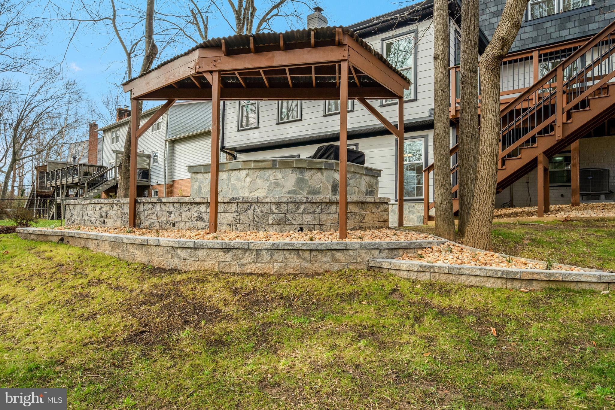 KINGS PARK WEST - Residential