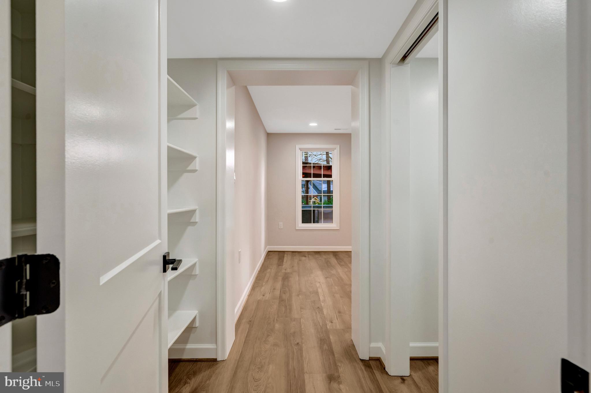 KINGS PARK WEST - Residential