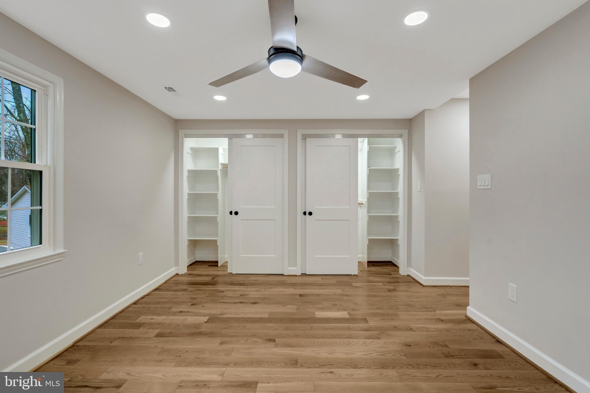 KINGS PARK WEST - Residential