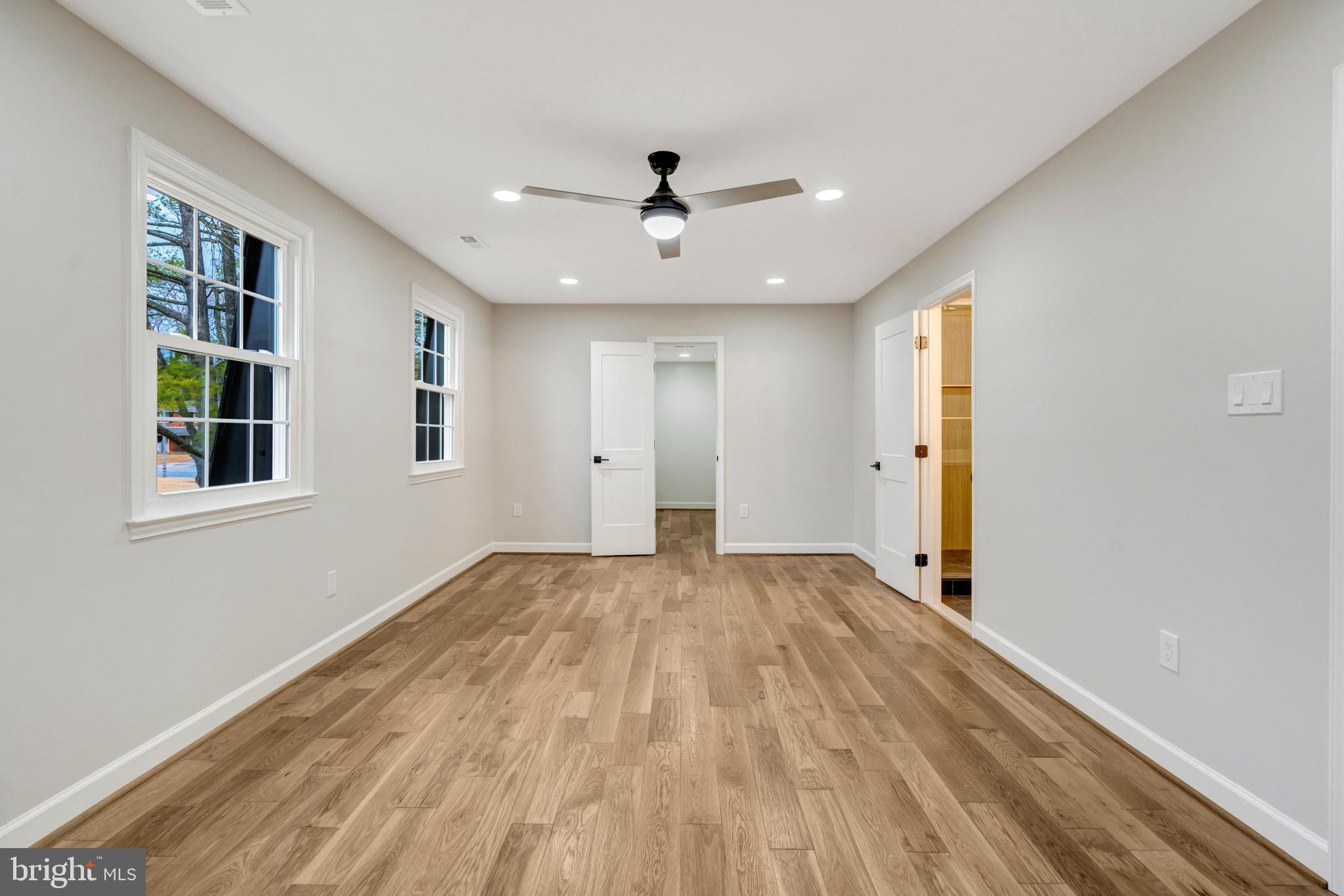 KINGS PARK WEST - Residential