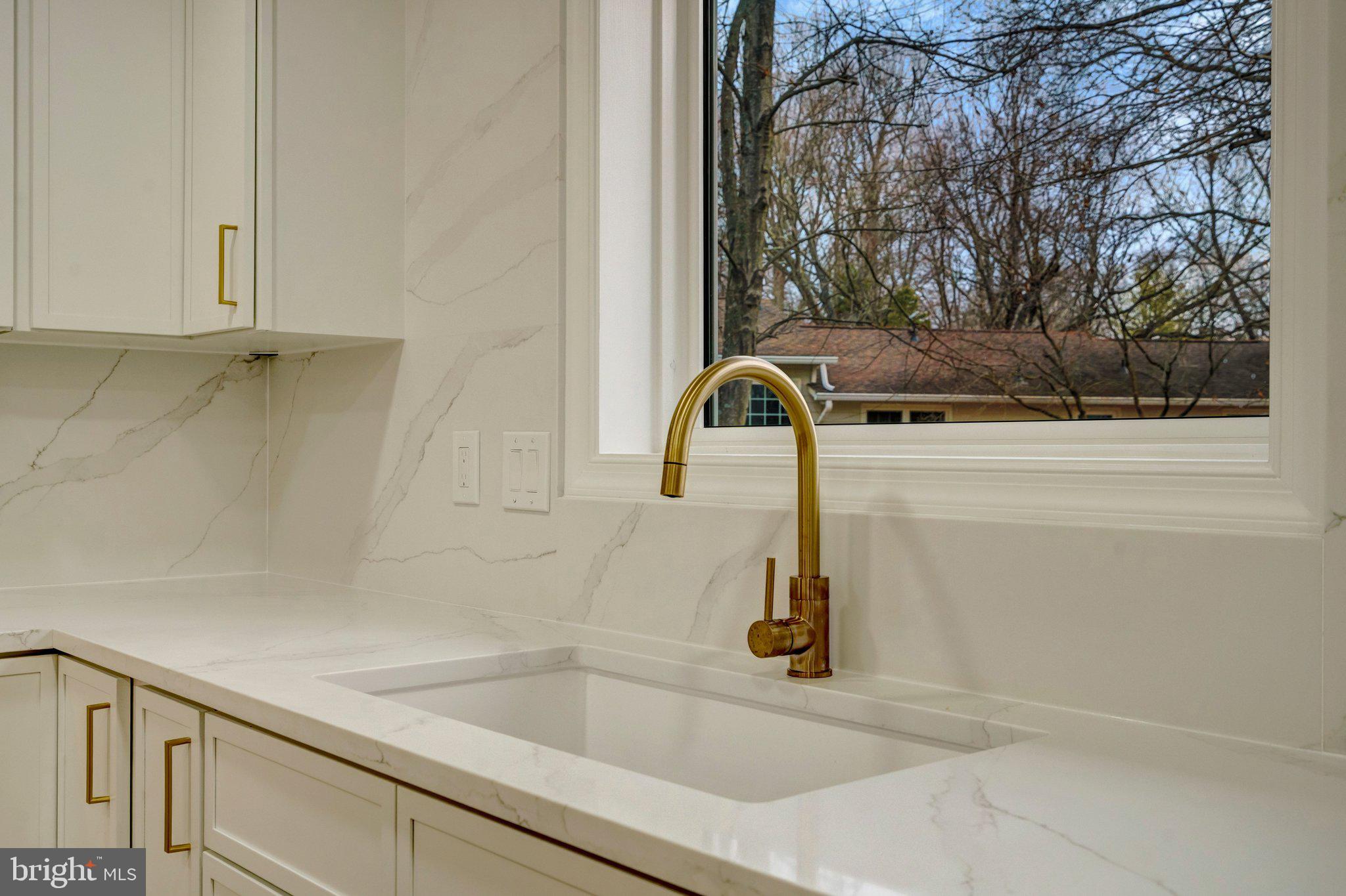 KINGS PARK WEST - Residential