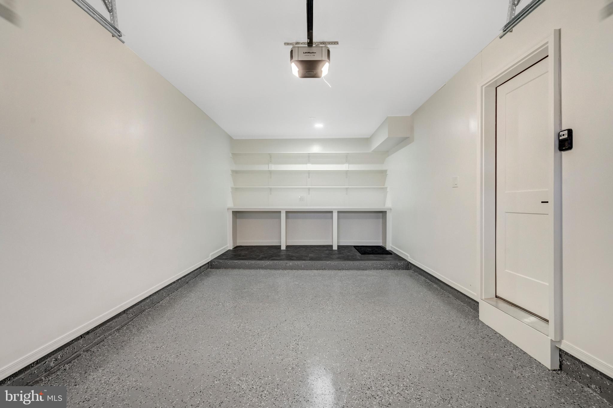 KINGS PARK WEST - Residential