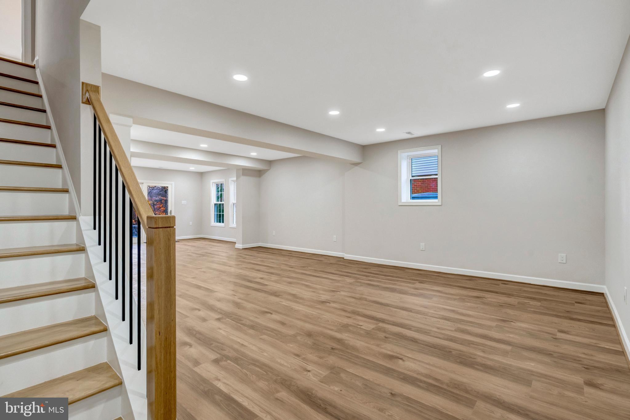 KINGS PARK WEST - Residential