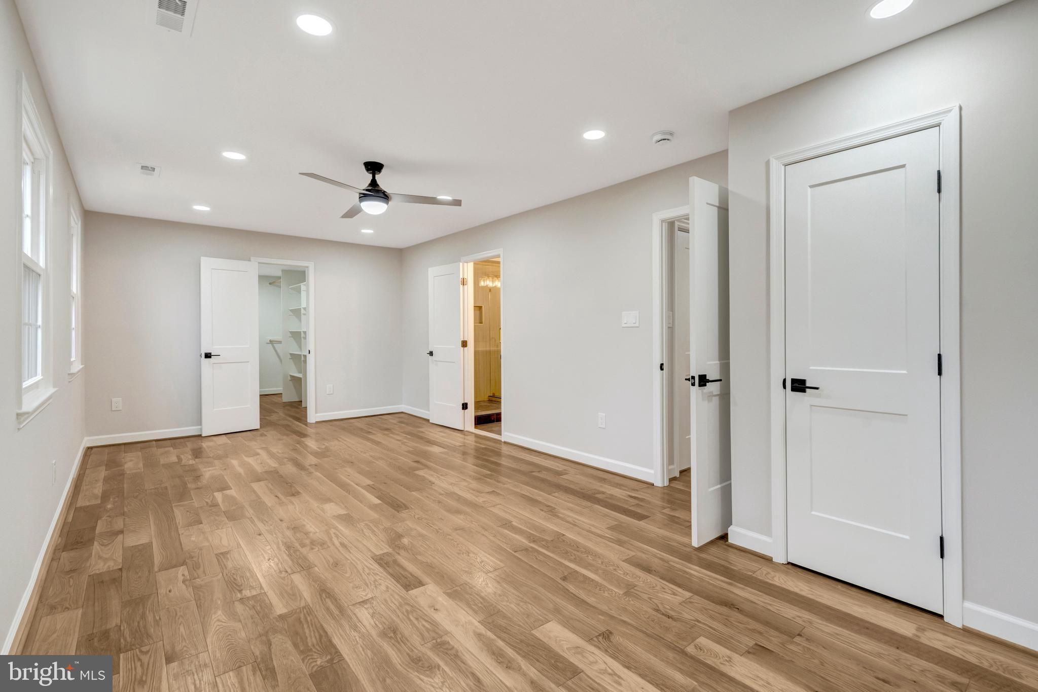 KINGS PARK WEST - Residential