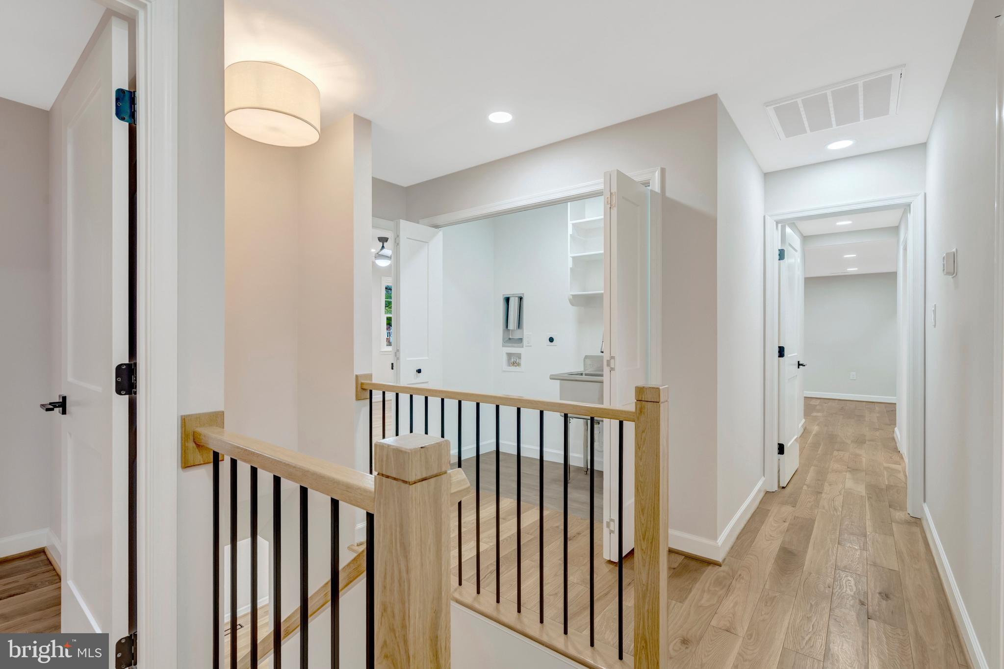 KINGS PARK WEST - Residential