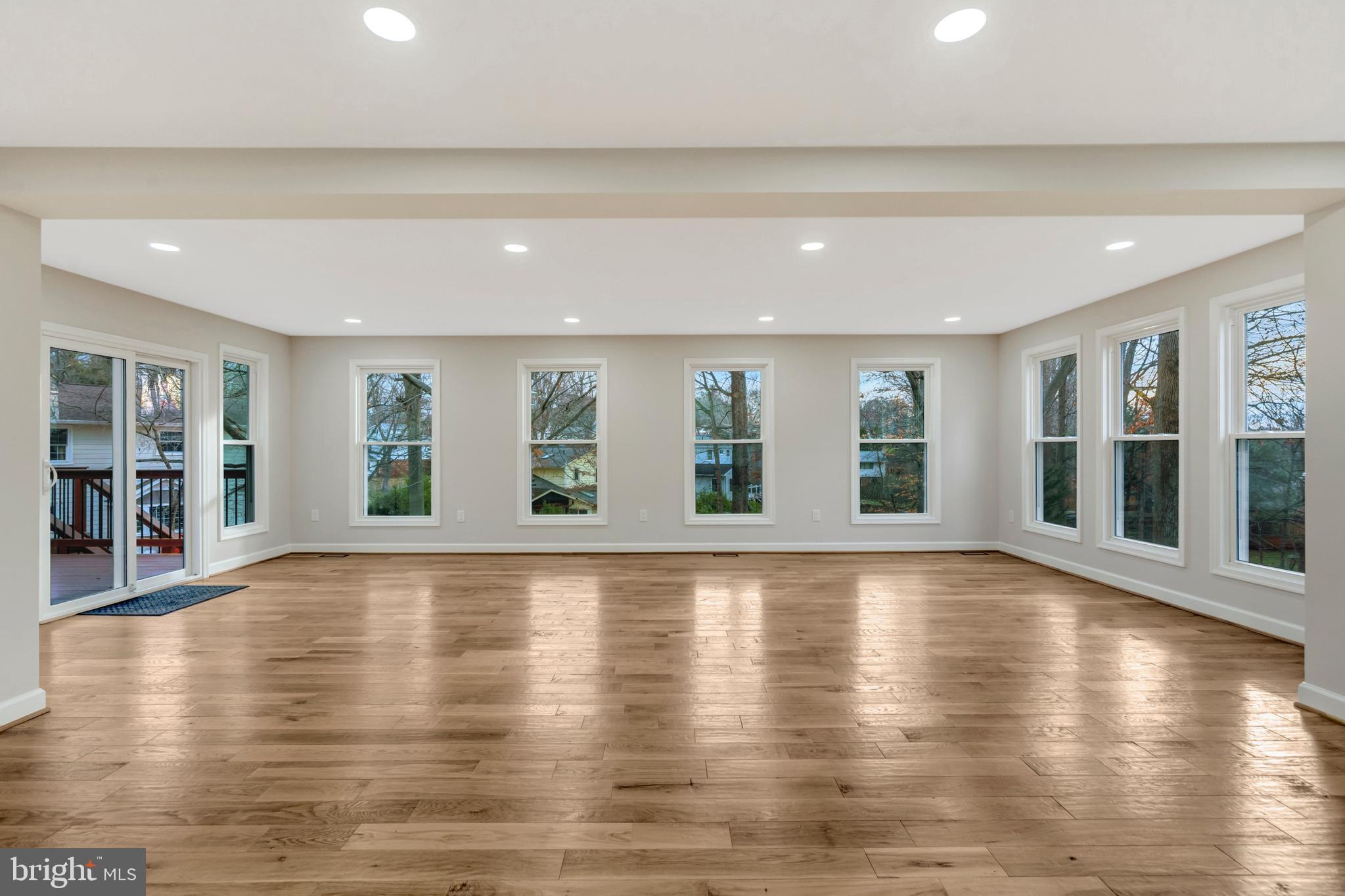 KINGS PARK WEST - Residential