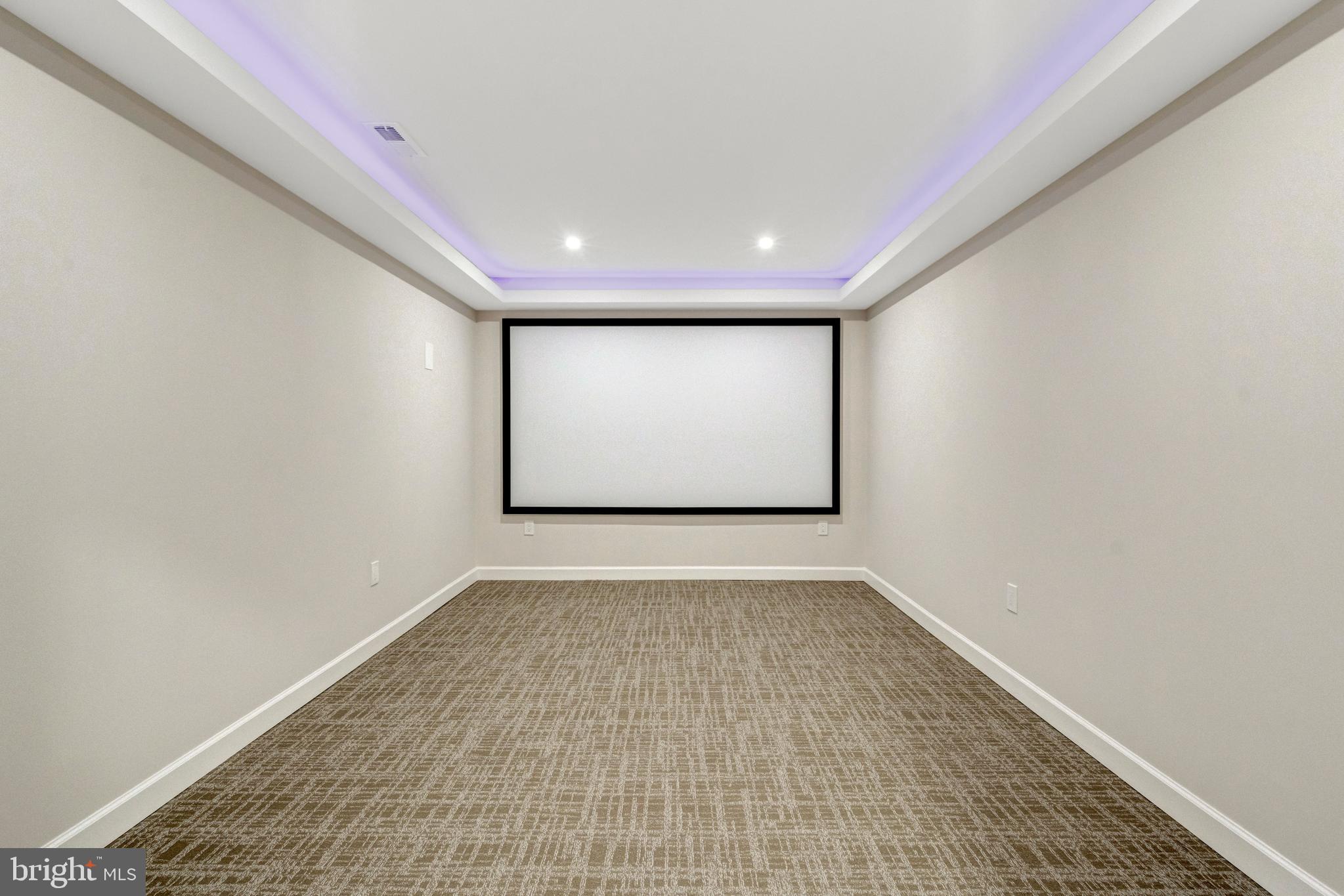 KINGS PARK WEST - Residential