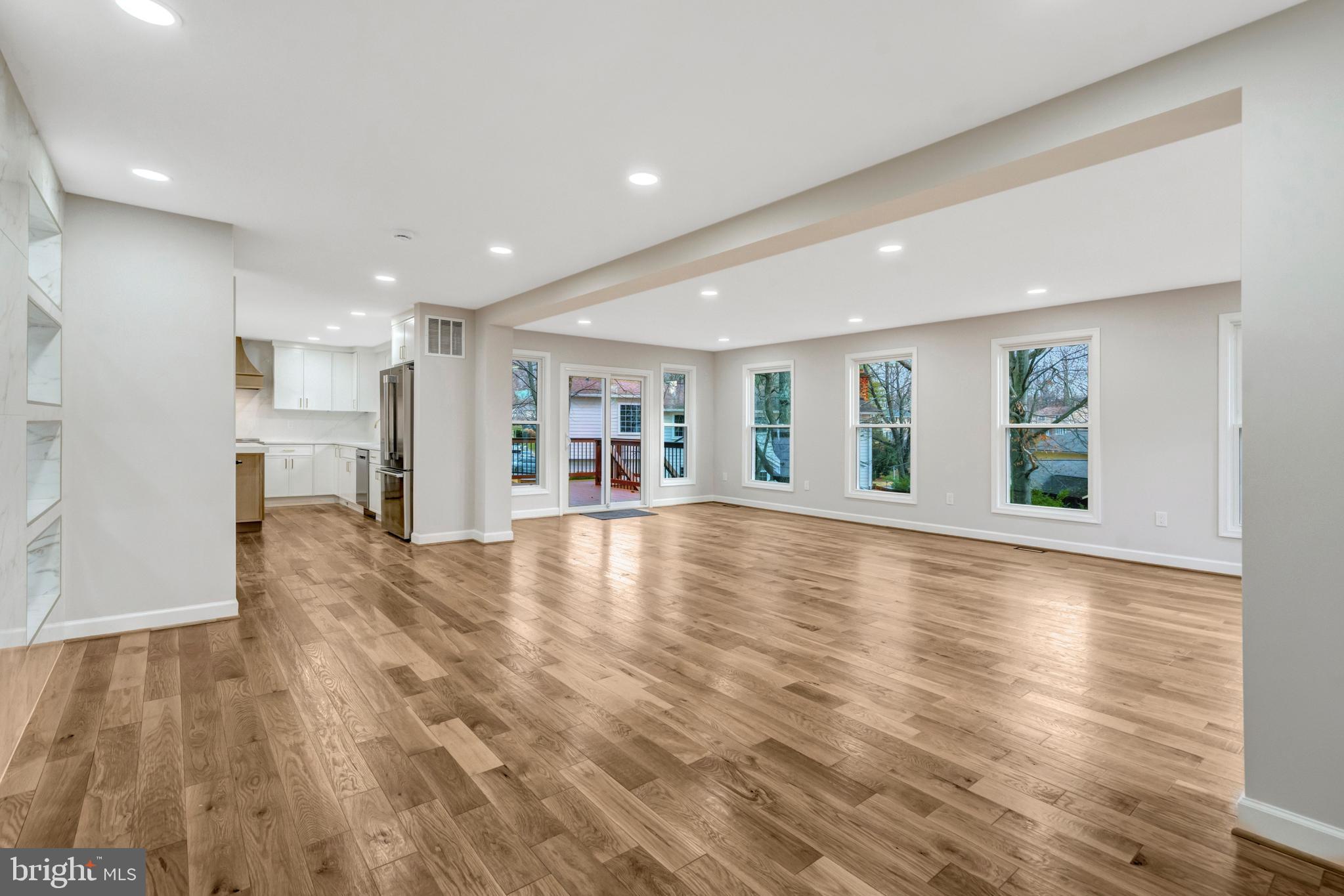 KINGS PARK WEST - Residential