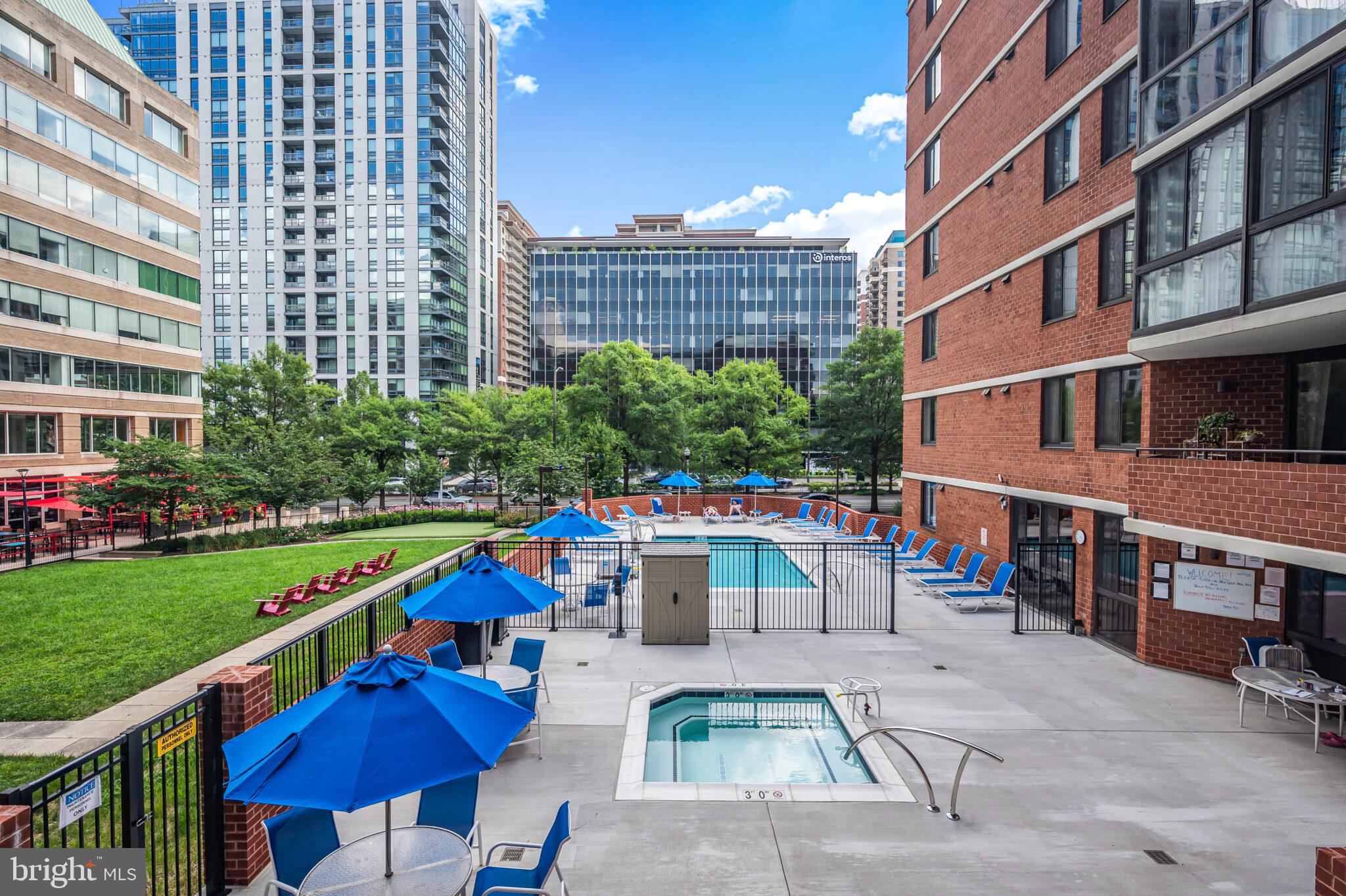 EASTVIEW AT BALLSTON METRO - Residential Lease